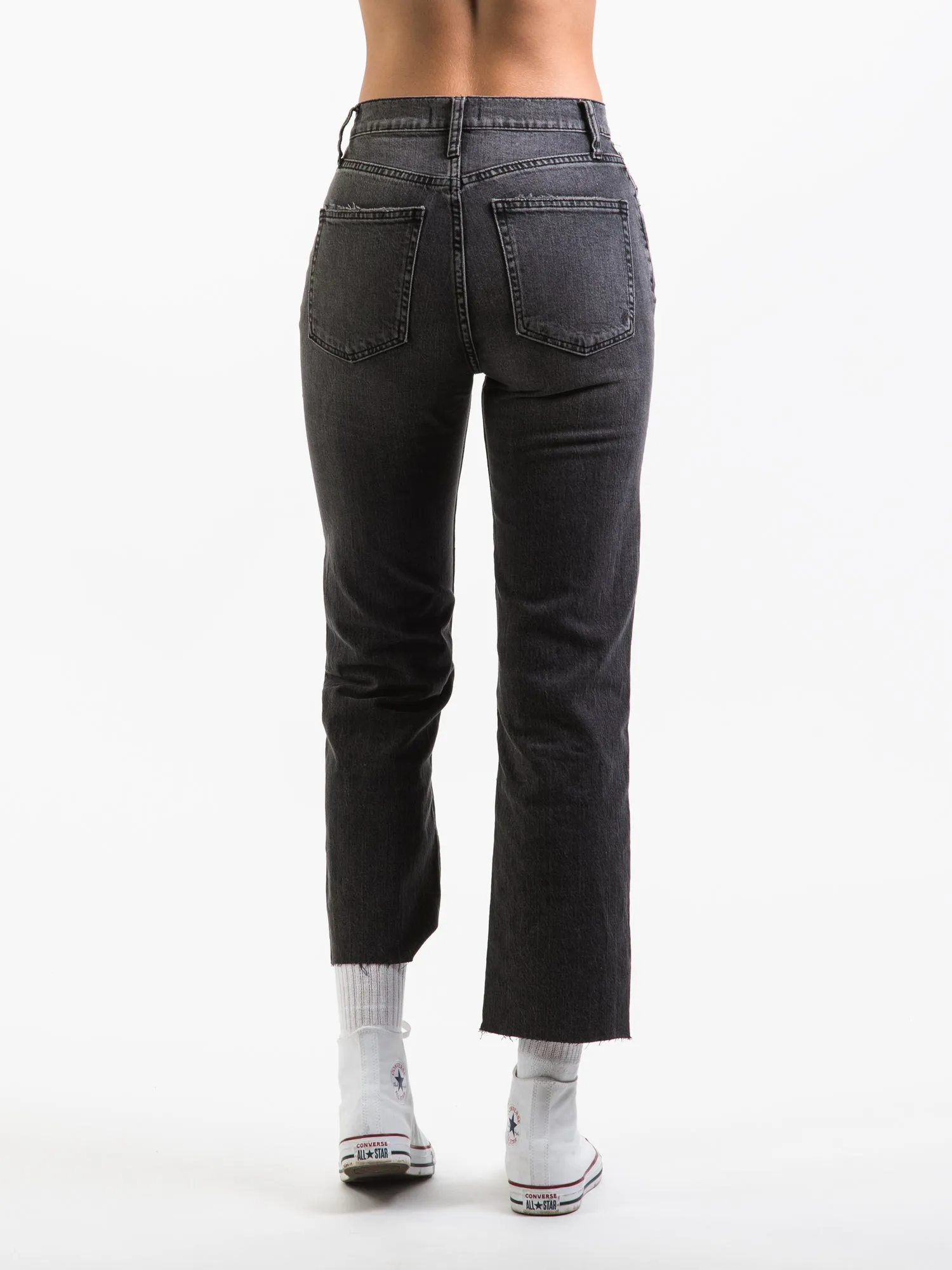 SILVER JEANS 28" HIGH WAIST HIGHLY DESIRABLE STRAIGHT JEAN - CLEARANCE sold by Boathouse product image thumbnail 2