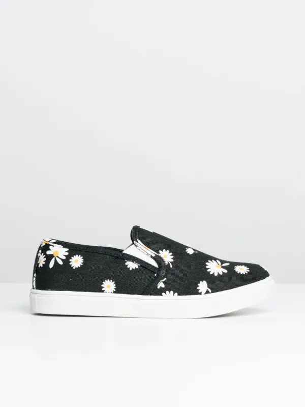 WOMENS DLG PENELOPE Sneaker - CLEARANCE made by Boathouse