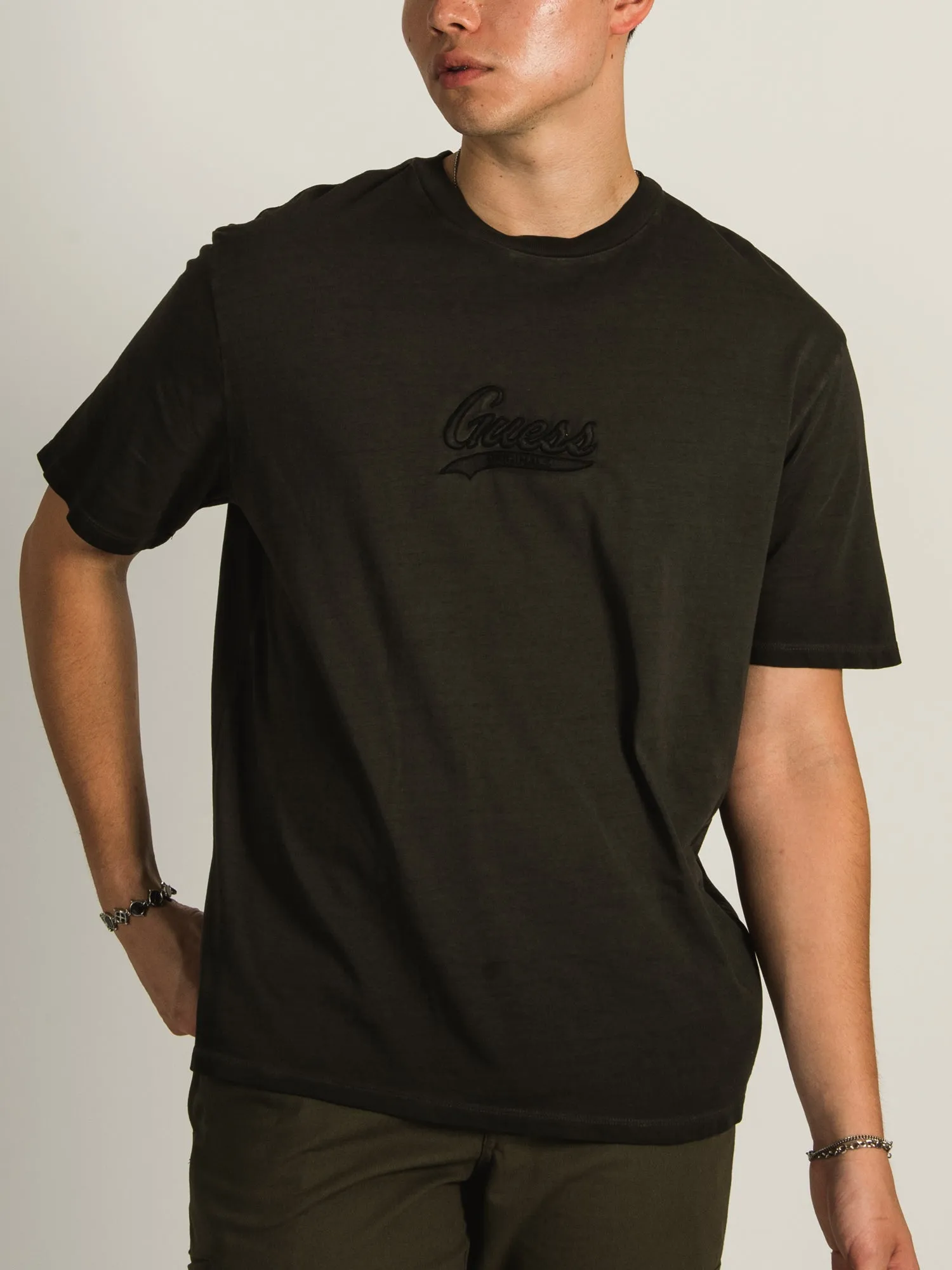 GUESS GO ICON LOGO T-SHIRT sold by Boathouse product image thumbnail 4