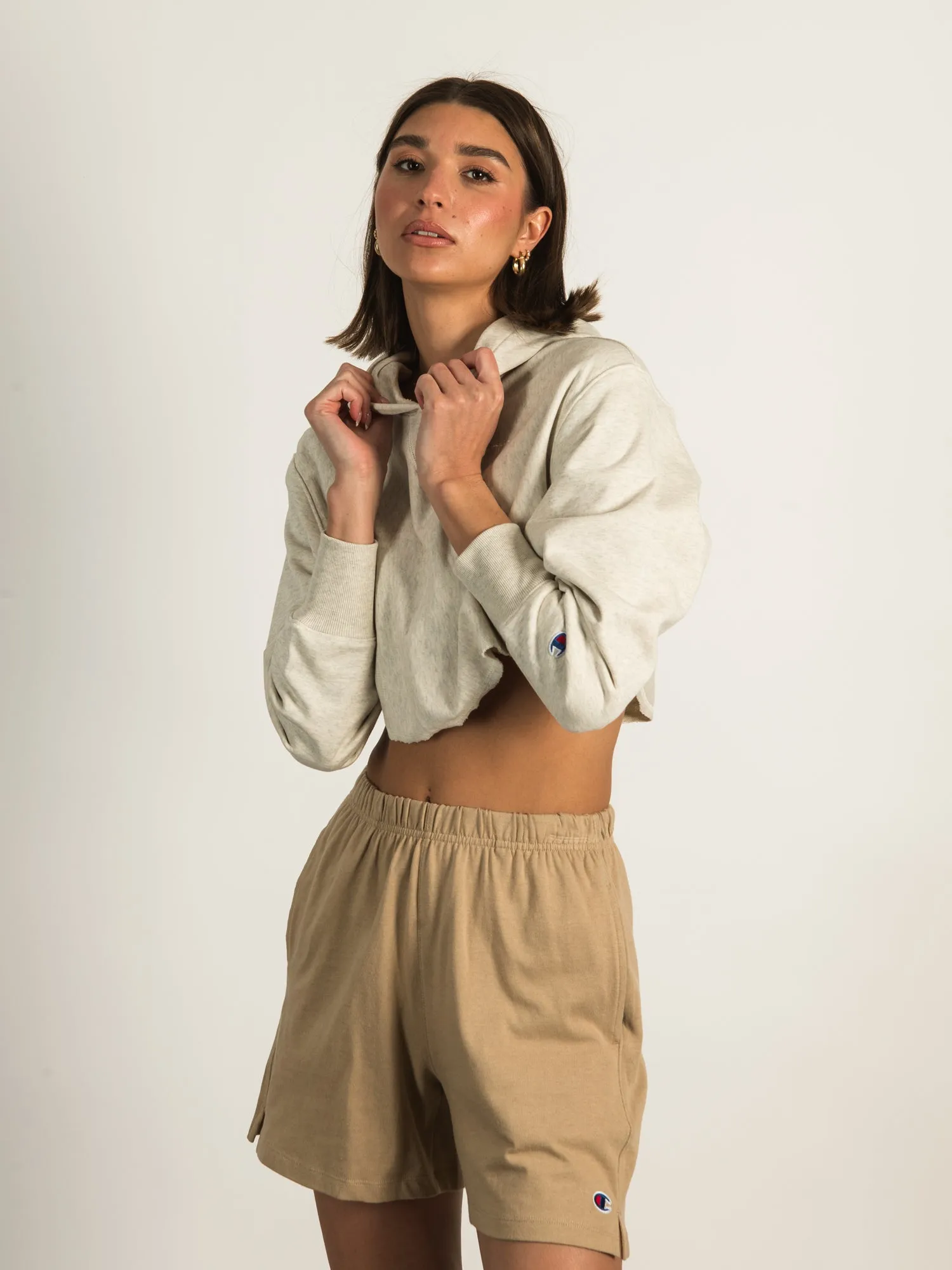 CHAMPION REVERSE WEAVE CROP CURVE HEM HOODIE sold by Boathouse product image thumbnail 4