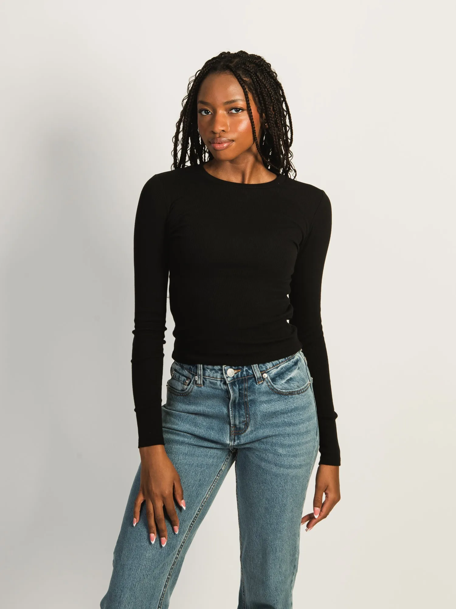 HARLOW ESSENTIAL LONG SLEEVE CREWNECK - BLACK sold by Boathouse product image thumbnail 2