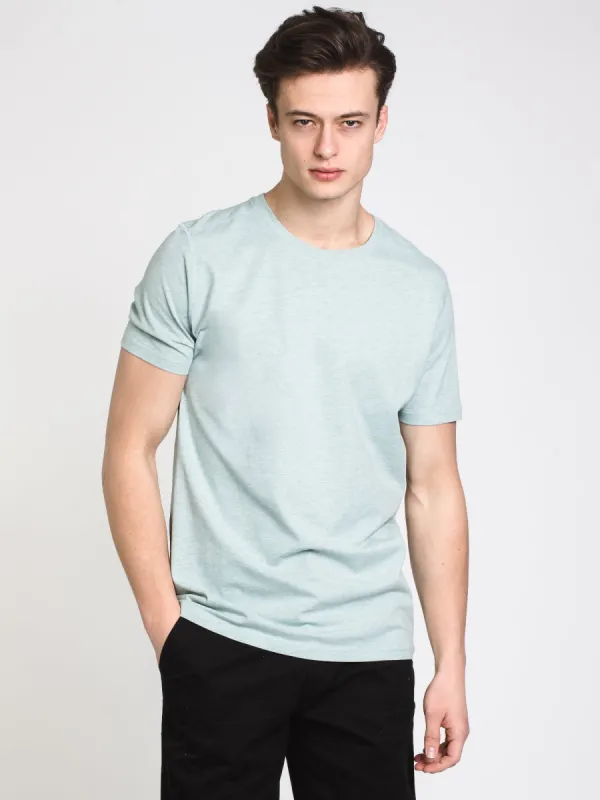MENS VICTOR CREWNECK T - MINT - CLEARANCE sold by Boathouse