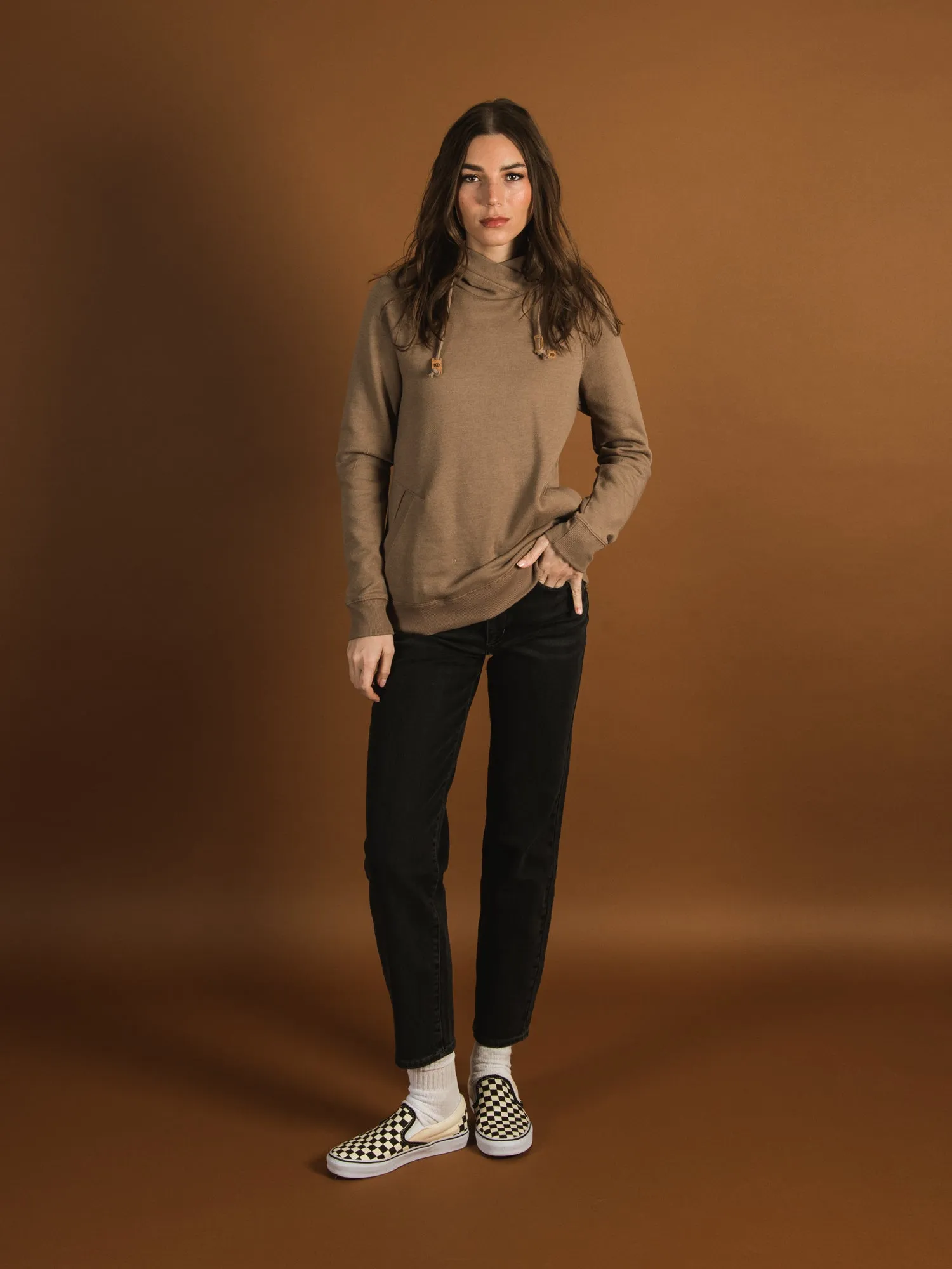 TENTREE BURLEY CORK PATCH HOODIE - CLEARANCE sold by Boathouse product image thumbnail 2