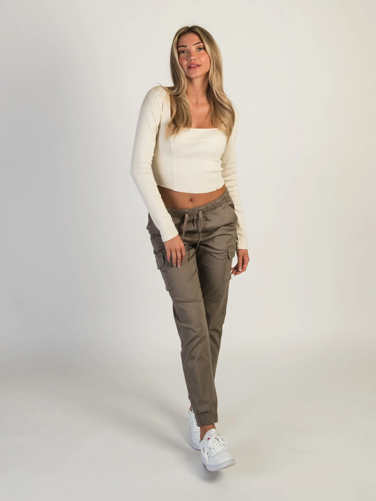 HARLOW DALLAS HYBRID JOGGER - MOCHA - CLEARANCE sold by Boathouse product image thumbnail 2