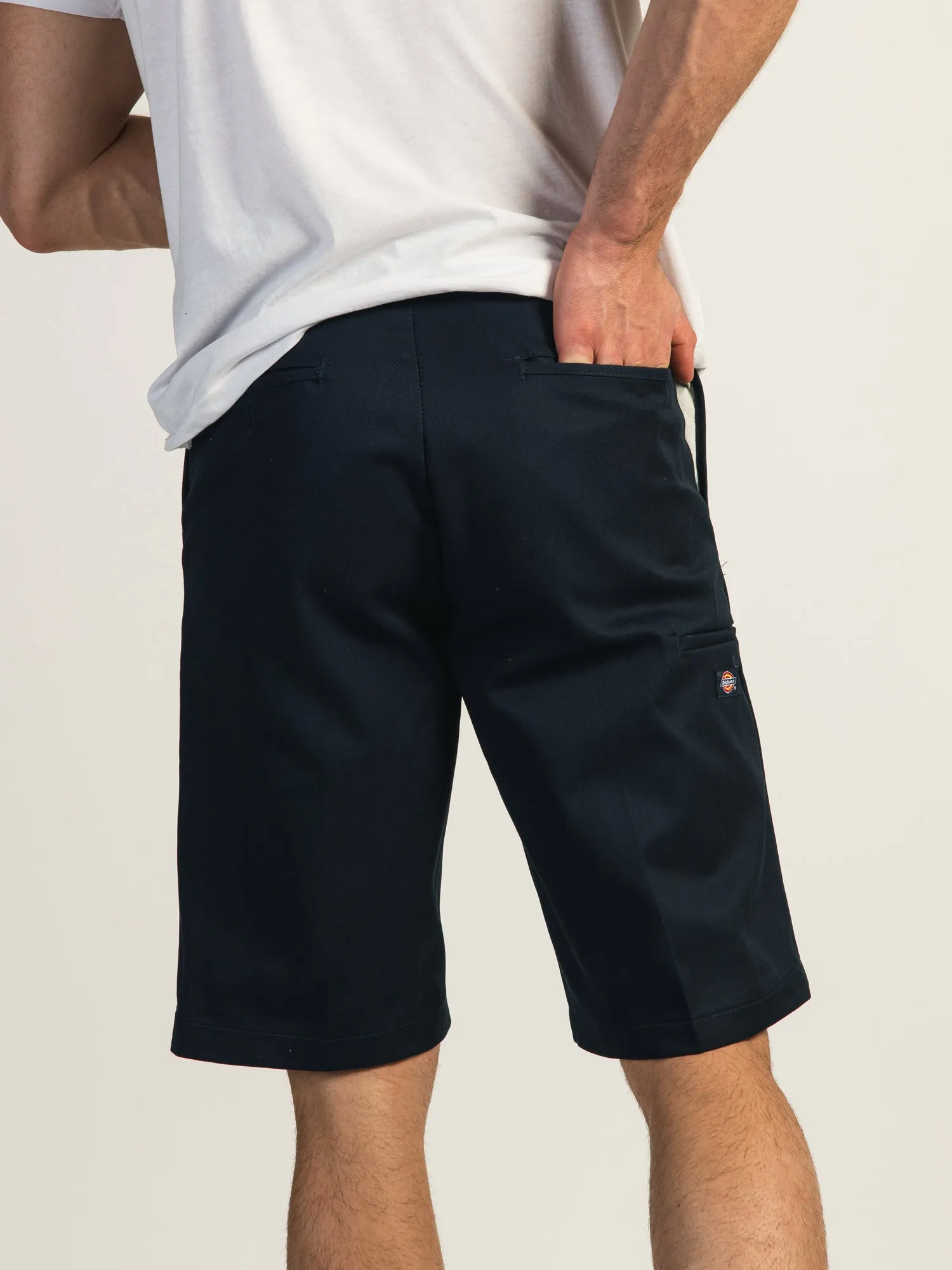 DICKIES RELAXED MULTI POCKET 13" SHORT - NAVY - CLEARANCE sold by Boathouse product image thumbnail 4