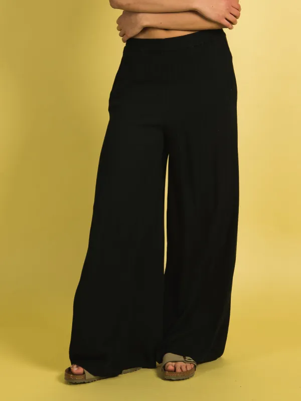 VOLCOM STONESHINE JUNKI PANT - CLEARANCE sold by Boathouse