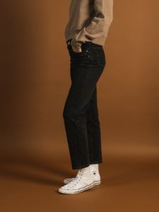 SILVER JEANS 30" DAD JEAN - CLEARANCE sold by Boathouse