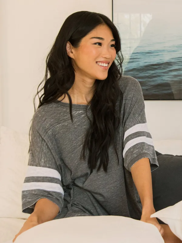 HARLOW BRADY TEE - CHARCOAL made by Boathouse
