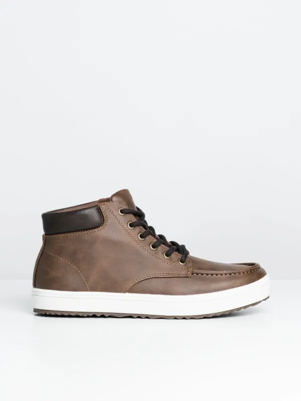 MENS PETER SHOE - CLEARANCE sold by Boathouse