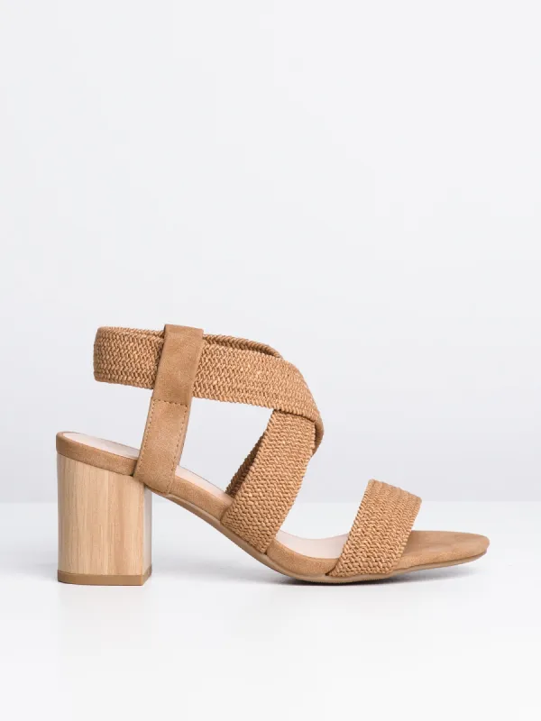 WOMENS HALLIE - WHEAT-D2 - CLEARANCE made by Boathouse