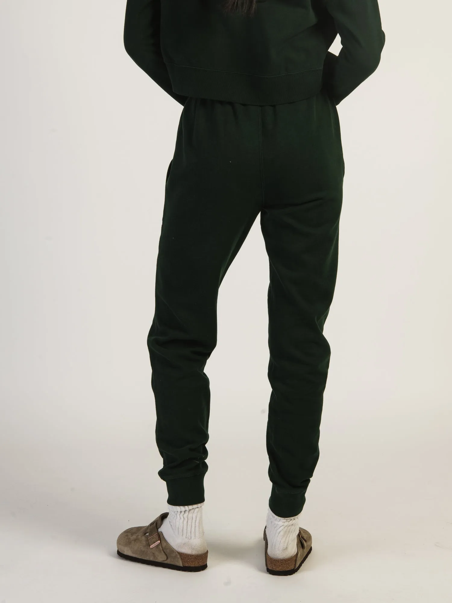 HARLOW HIGH RISE FLEECE JOGGER - FOREST - CLEARANCE sold by Boathouse product image thumbnail 5