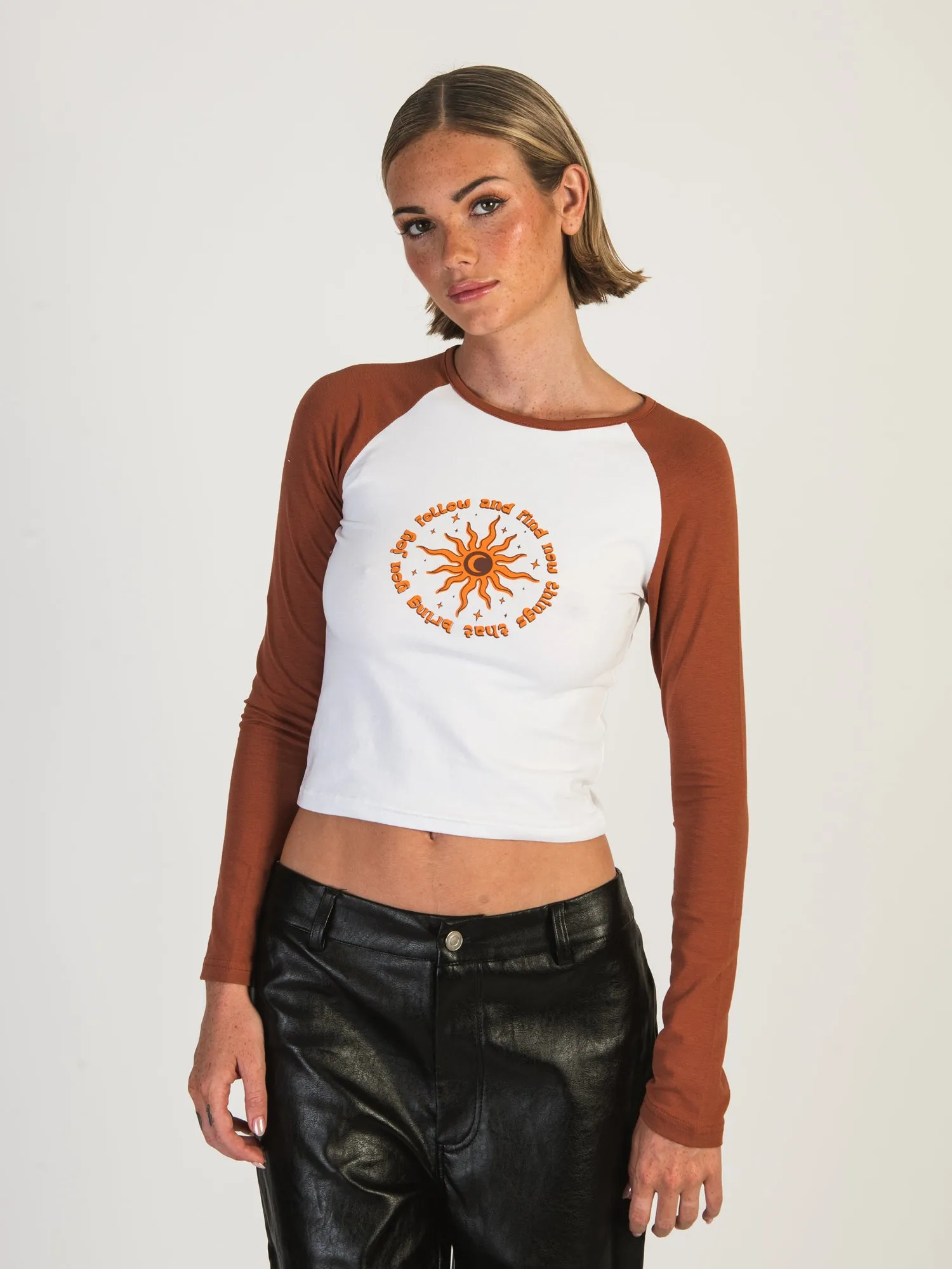 DAISY STREET LTD CONTRAST SLEEVE RAGLAN TOP - CLEARANCE sold by Boathouse product image thumbnail 2