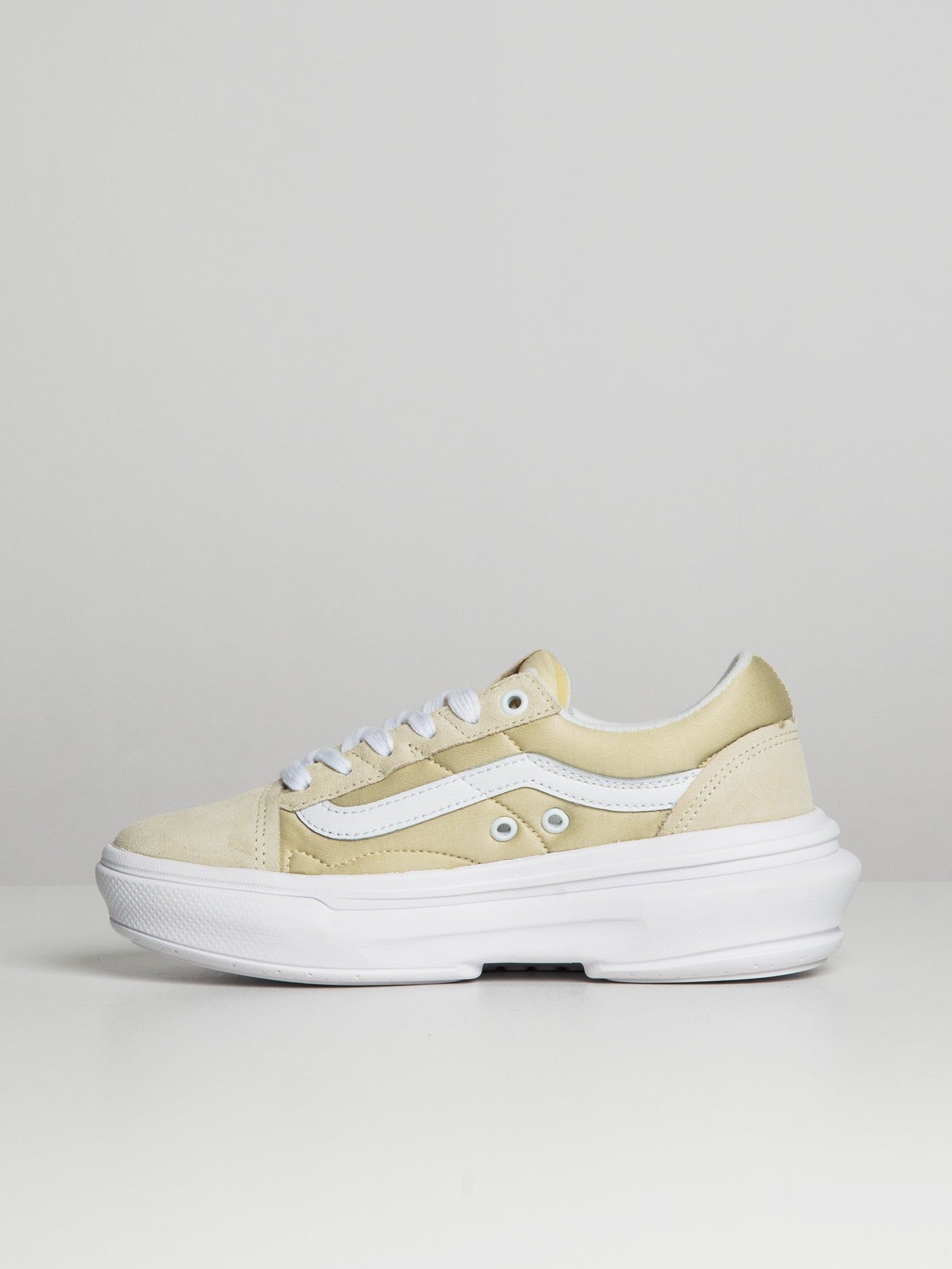 WOMENS VANS COMFYCUSH OLD SKOOL OVERT - CLEARANCE sold by Boathouse product image thumbnail 4