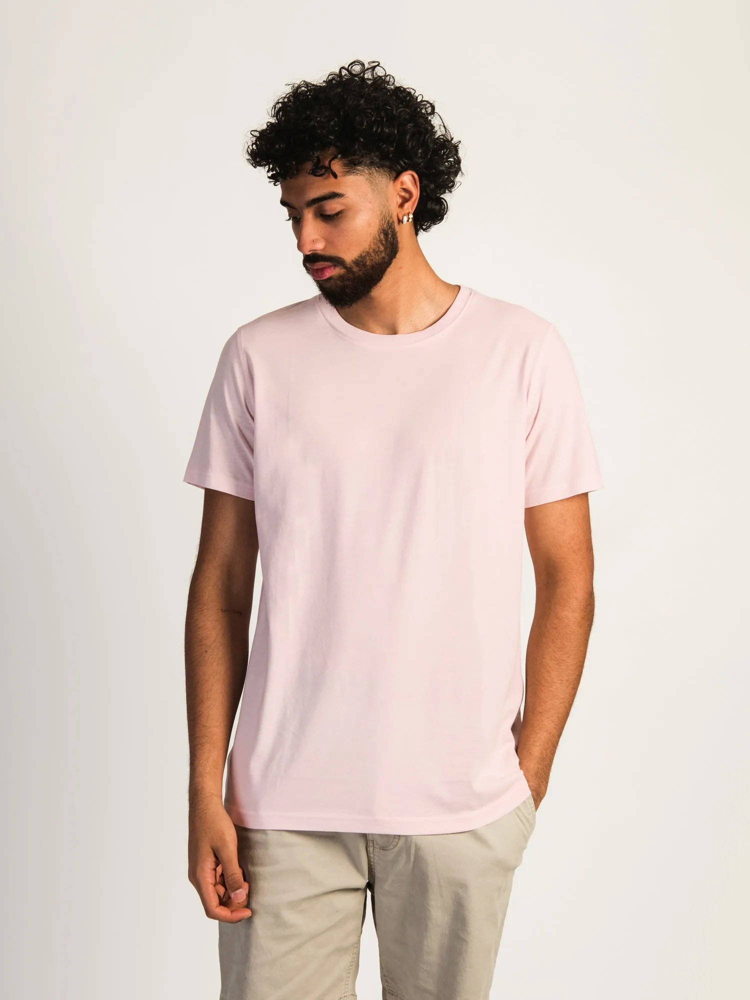 VICTOR CREWNECK TEE - PINK sold by Boathouse