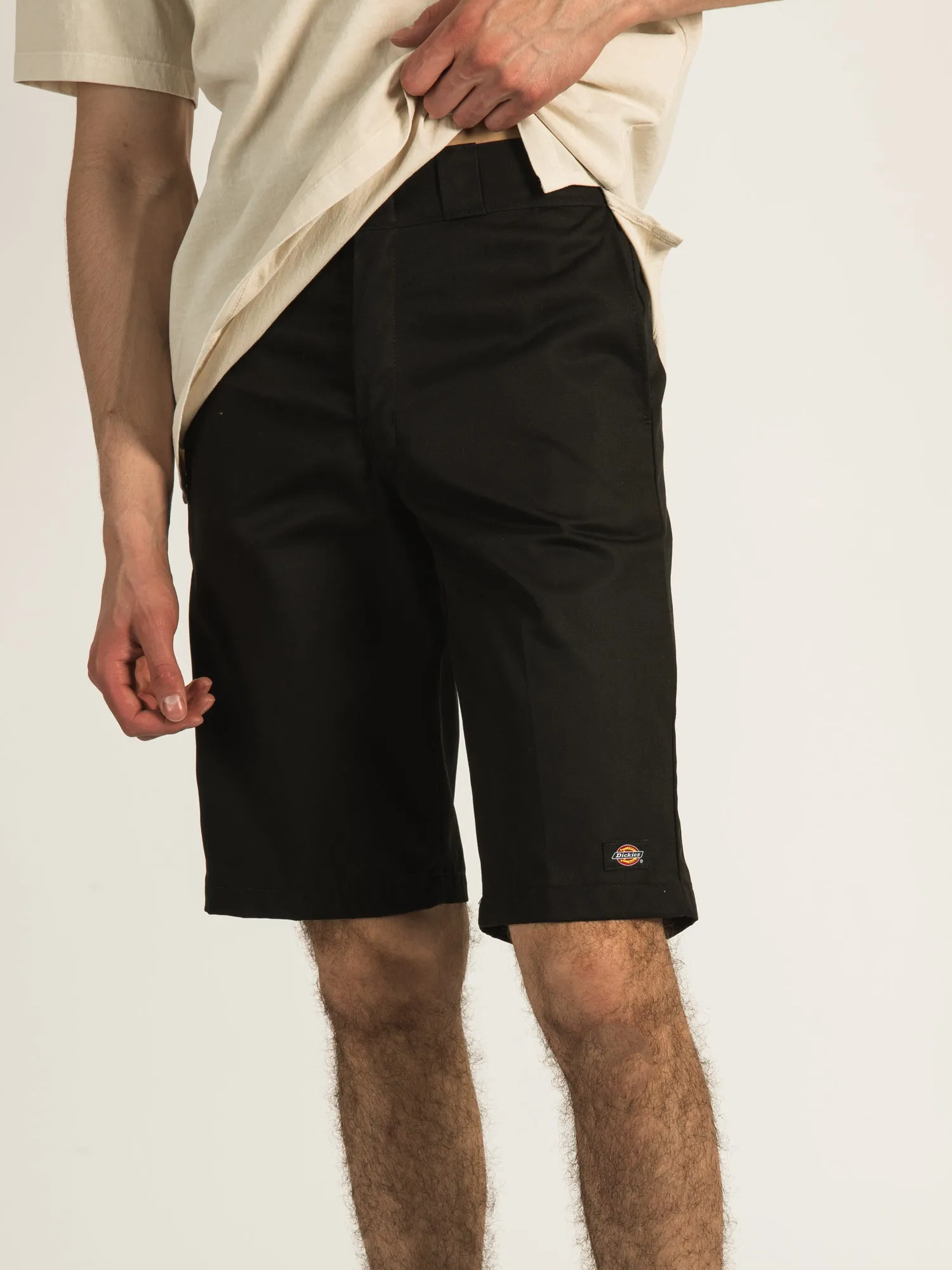 DICKIES RELAXED MULTI POCKET 13" SHORT sold by Boathouse