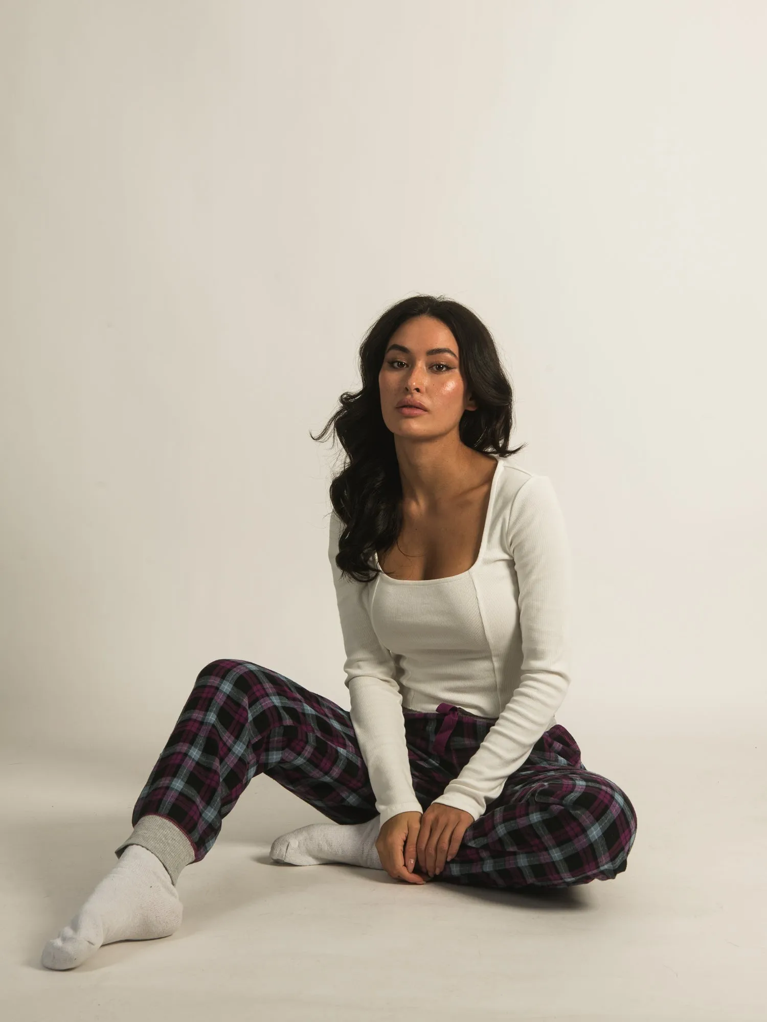 HARLOW KYLIE FLANNEL PANTS - CLEARANCE sold by Boathouse product image thumbnail 4
