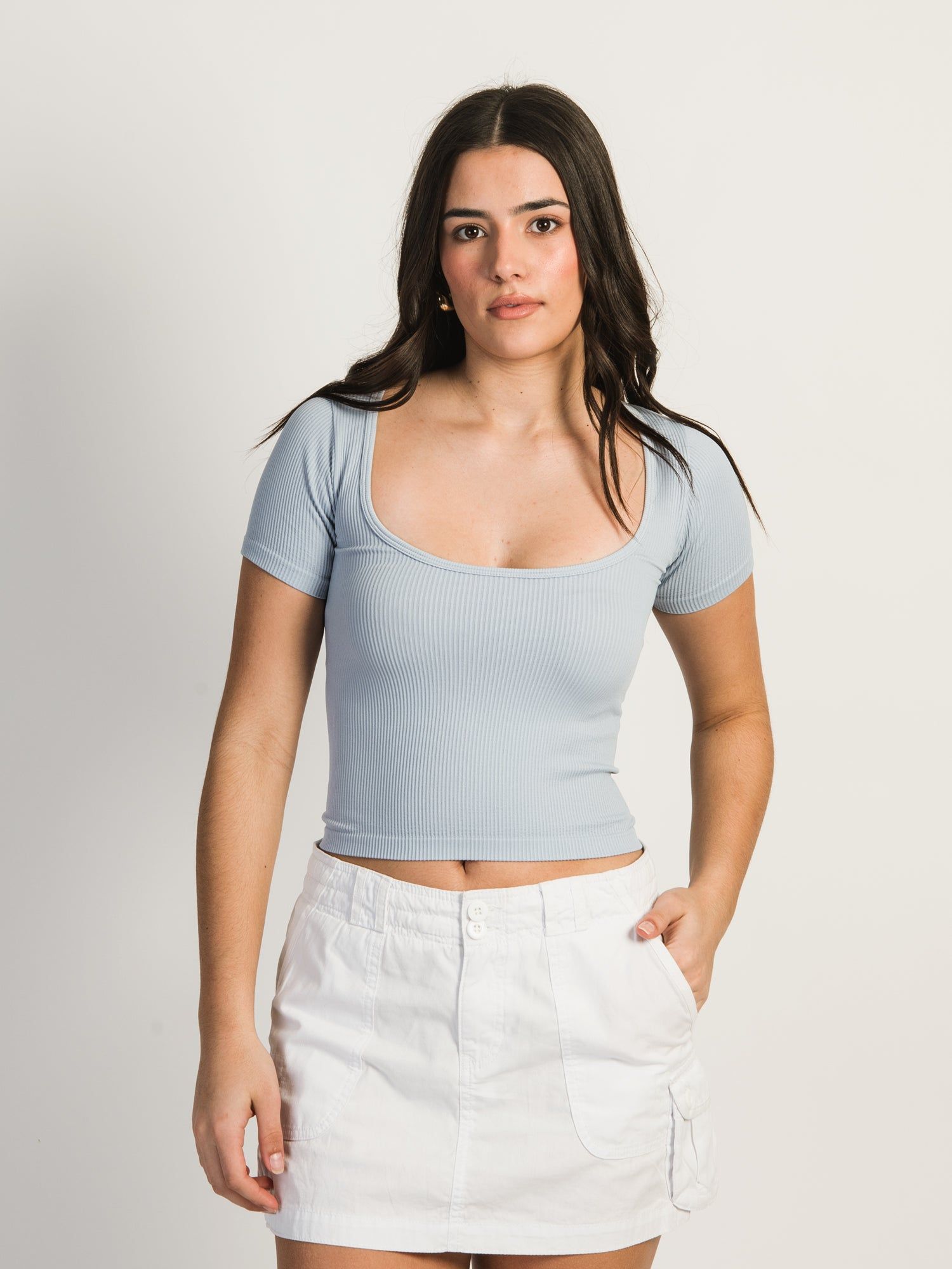 HARLOW SQUARE NECK SEAMLESS TEE - BABY BLUE - CLEARANCE sold by Boathouse