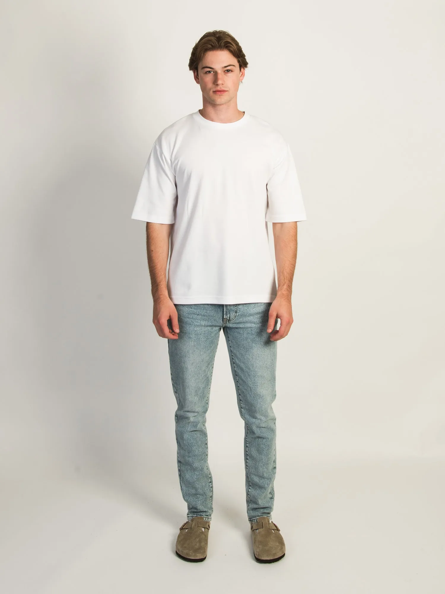 TAINTED ATHLETIC FIT DENIM - LIGHT WASH sold by Boathouse product image thumbnail 2