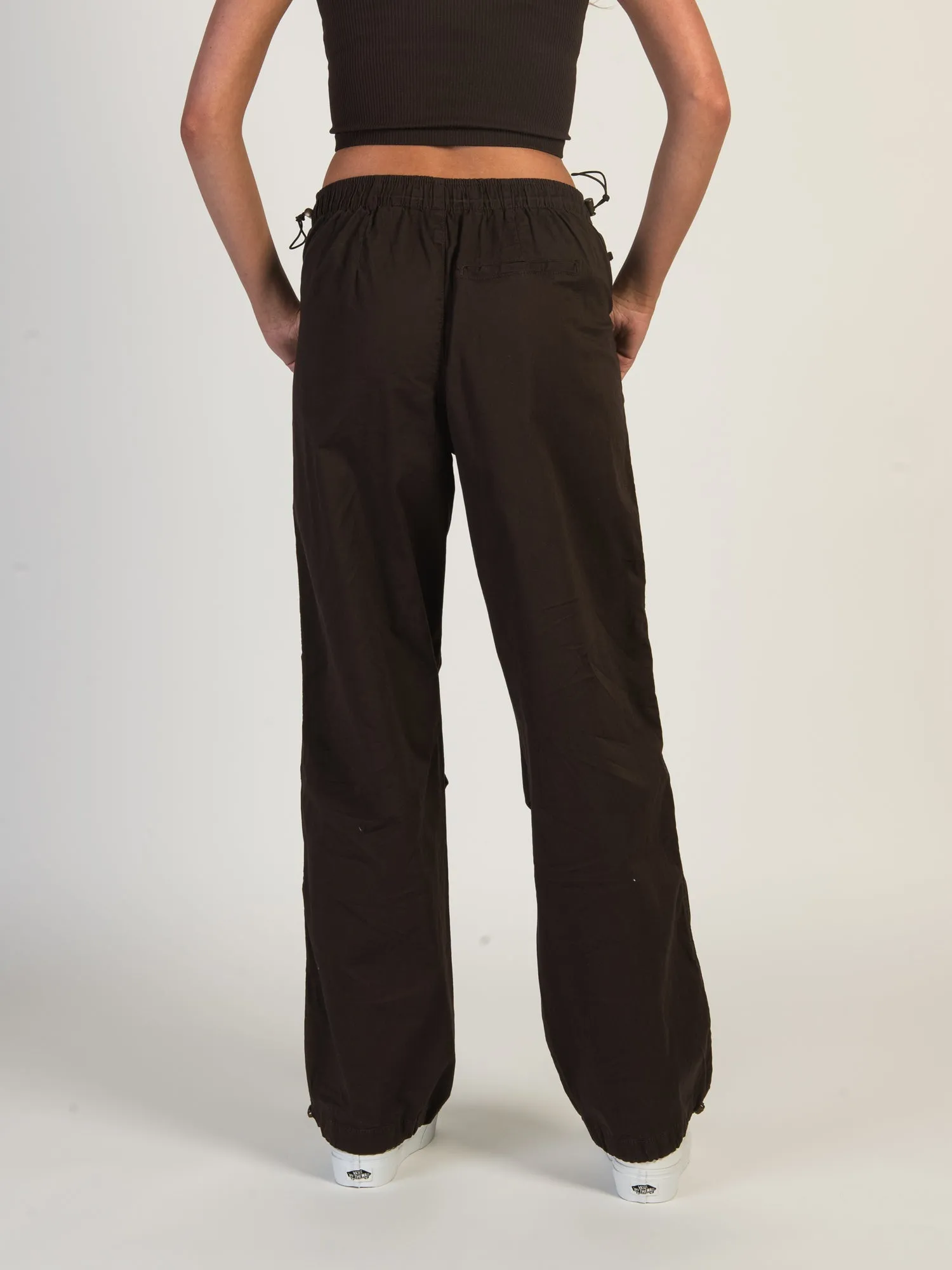 HARLOW PAXTON PARACHUTE PANT - CHOCOLATE - CLEARANCE sold by Boathouse product image thumbnail 4