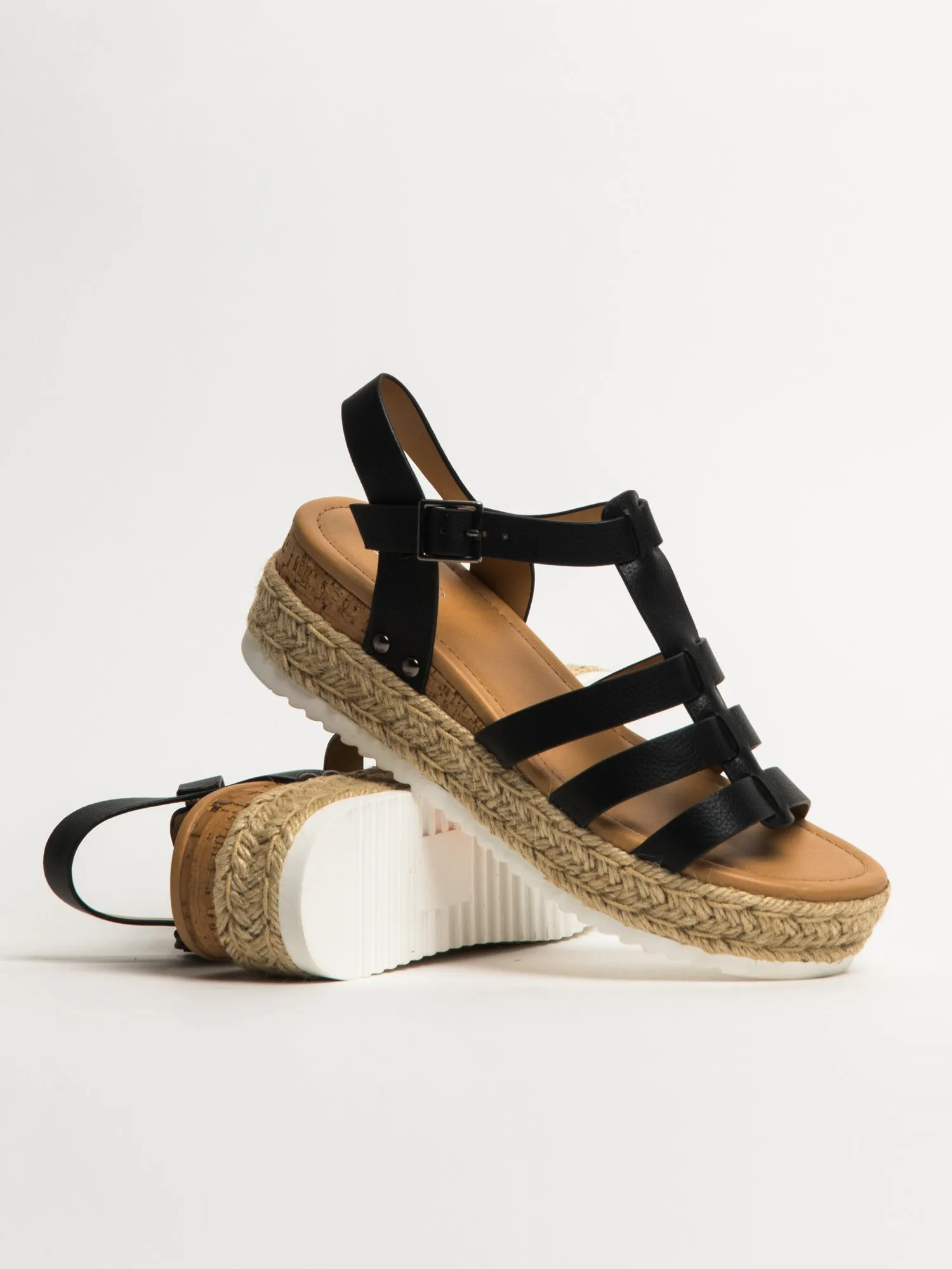 WOMENS DLG AIDA - CLEARANCE sold by Boathouse product image thumbnail 2