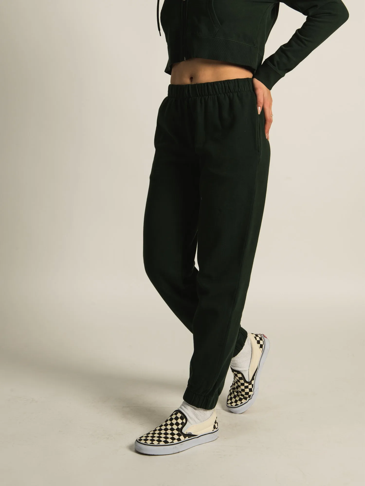 HARLOW JORDANA RELAXED SWEATPANT - CLEARANCE sold by Boathouse product image thumbnail 3