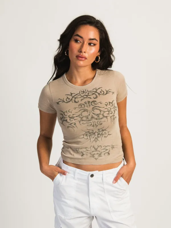 HARLOW STEVIE TEE - BEIGE sold by Boathouse