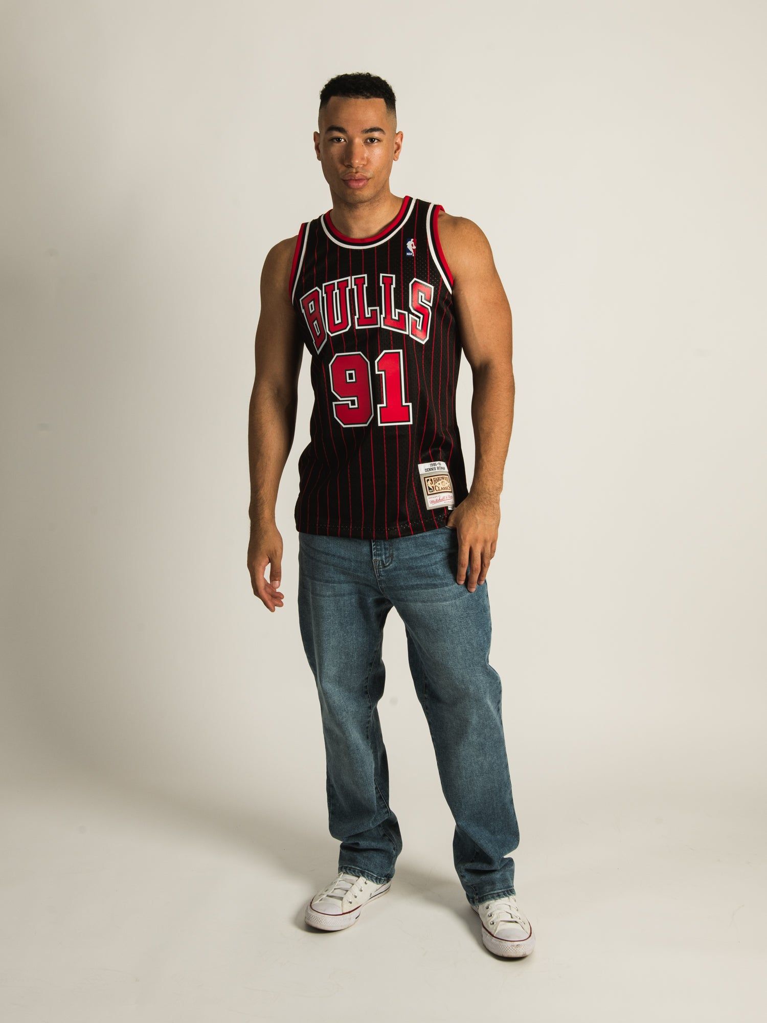 MITCHELL & NESS NBA BULLS DENNIS RODMAN JERSEY sold by Boathouse product image thumbnail 4
