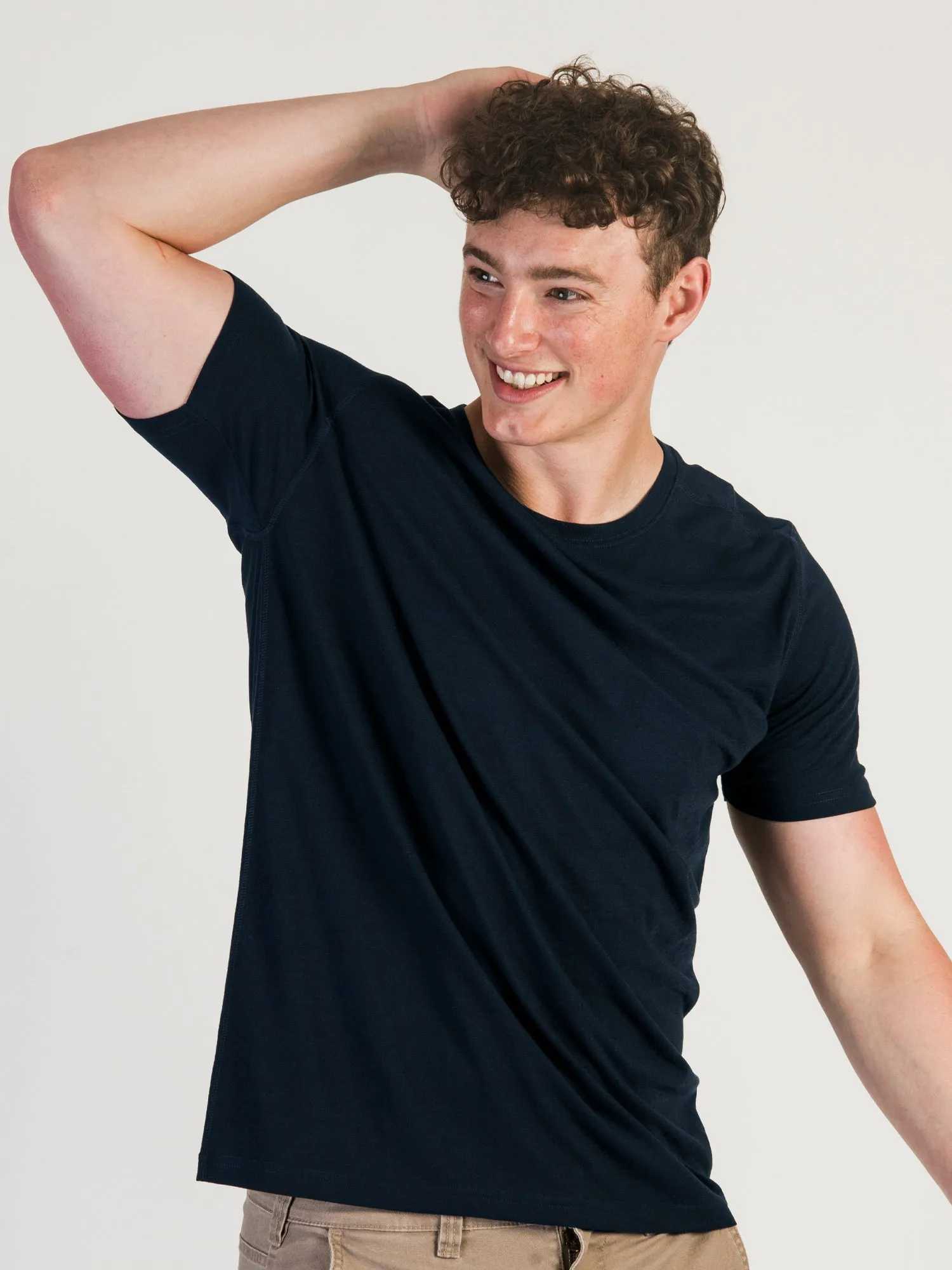 VICTOR CREWNECK TEE - NAVY sold by Boathouse