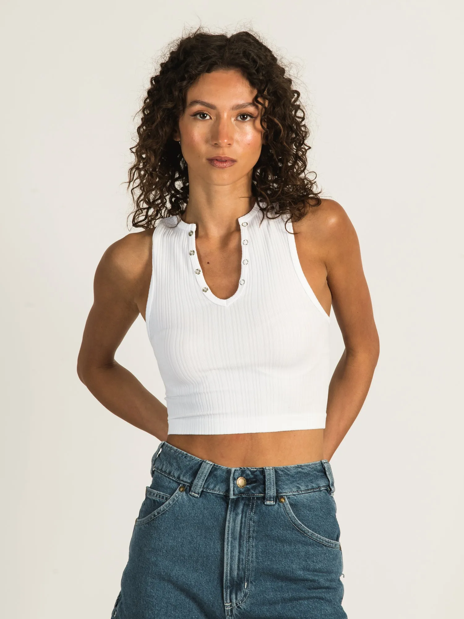 DYNAMIC BUTTON DETAIL V RIB TANK - CLEARANCE sold by Boathouse product image thumbnail 2