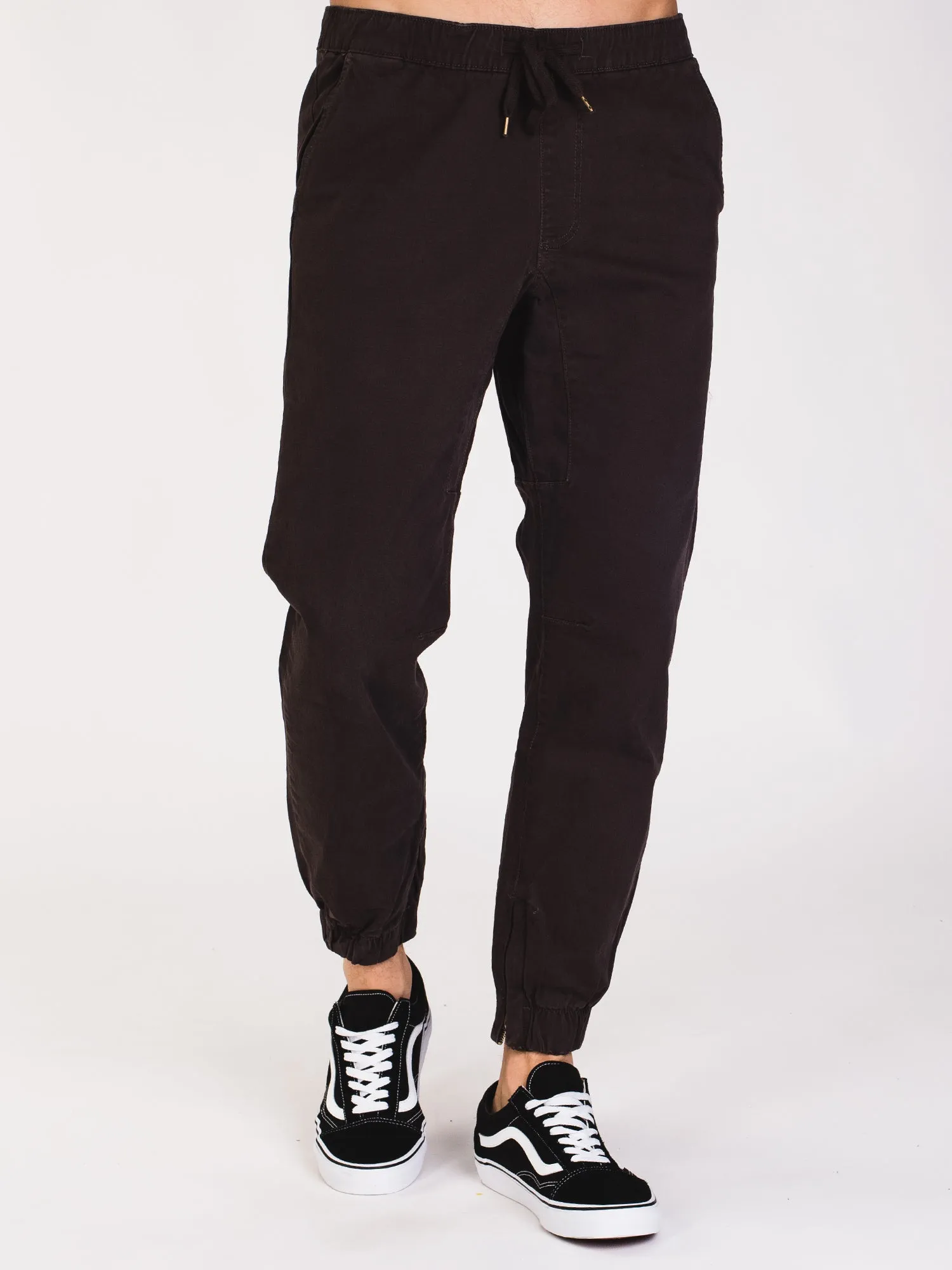 MENS CROCKETT RUGBY JOGGER - MULCH - CLEARANCE sold by Boathouse