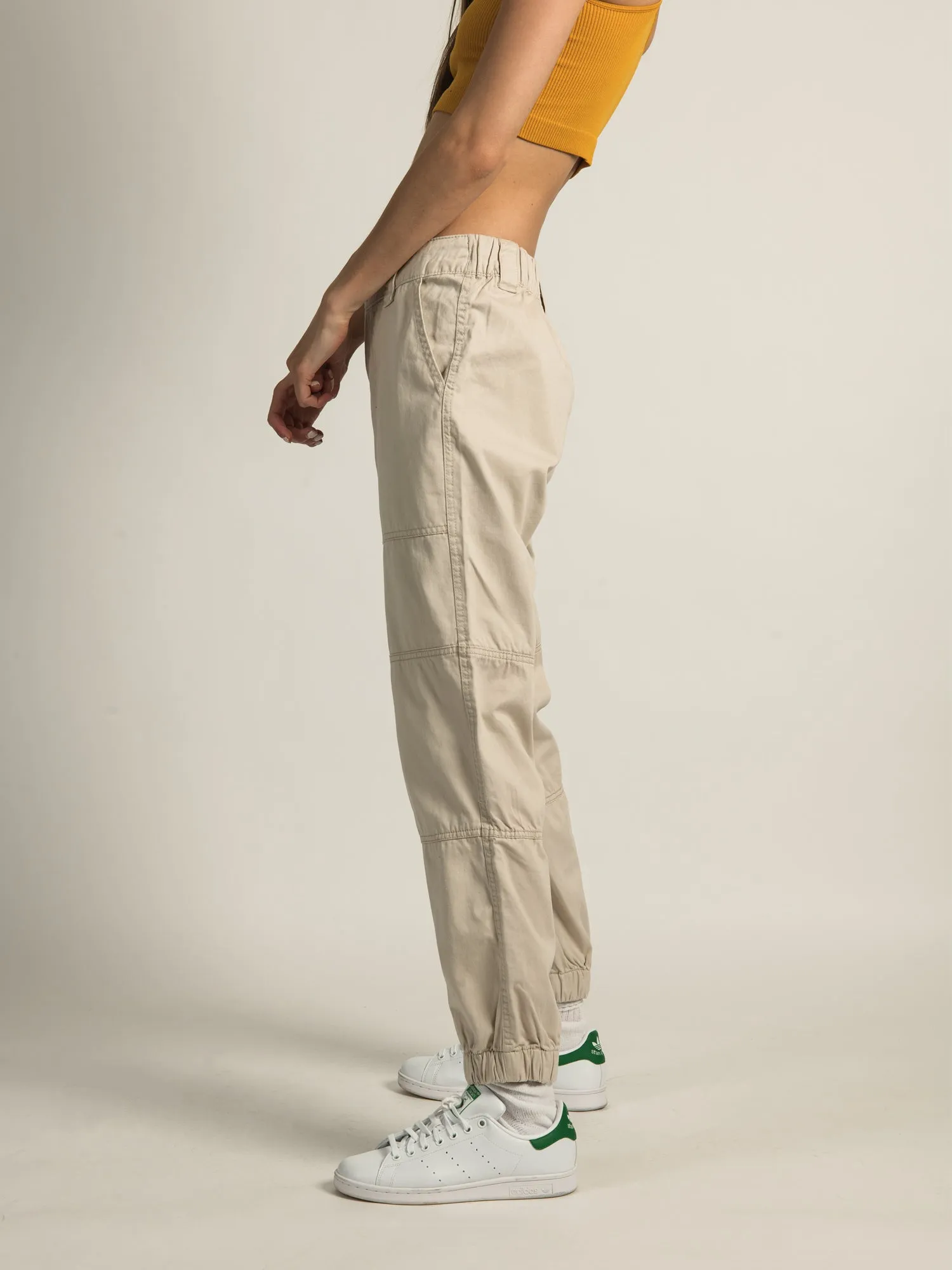 HARLOW HIGH RISE UTILITY PANT - CLEARANCE sold by Boathouse product image thumbnail 3