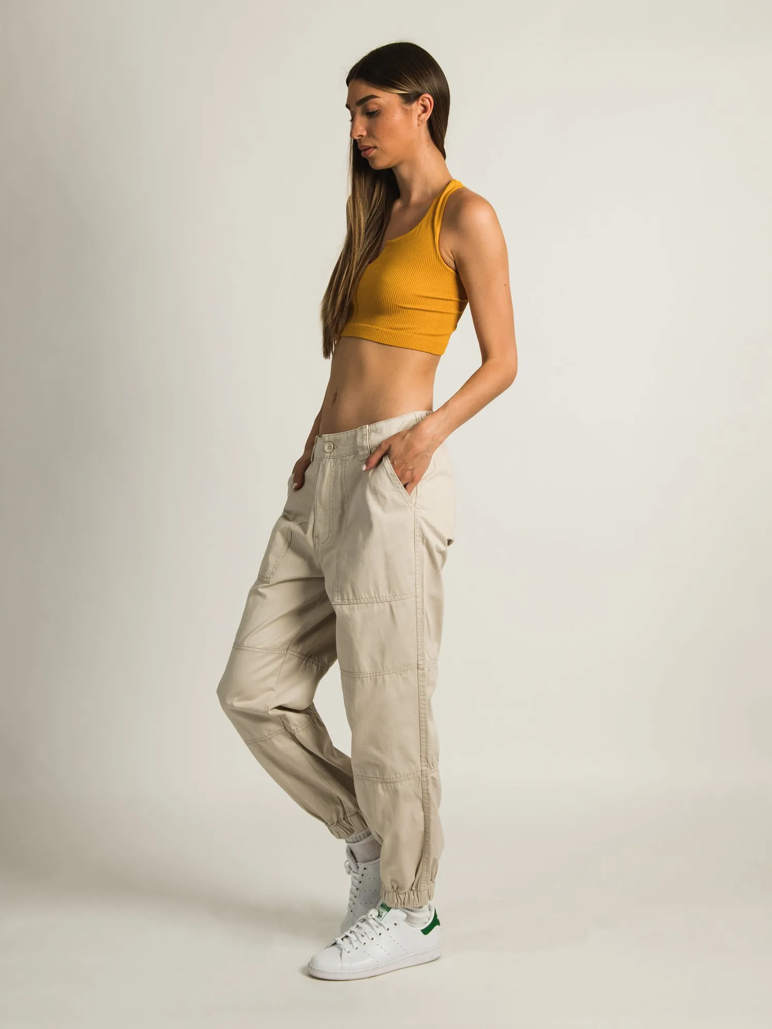 HARLOW HIGH RISE UTILITY PANT - CLEARANCE sold by Boathouse product image thumbnail 2