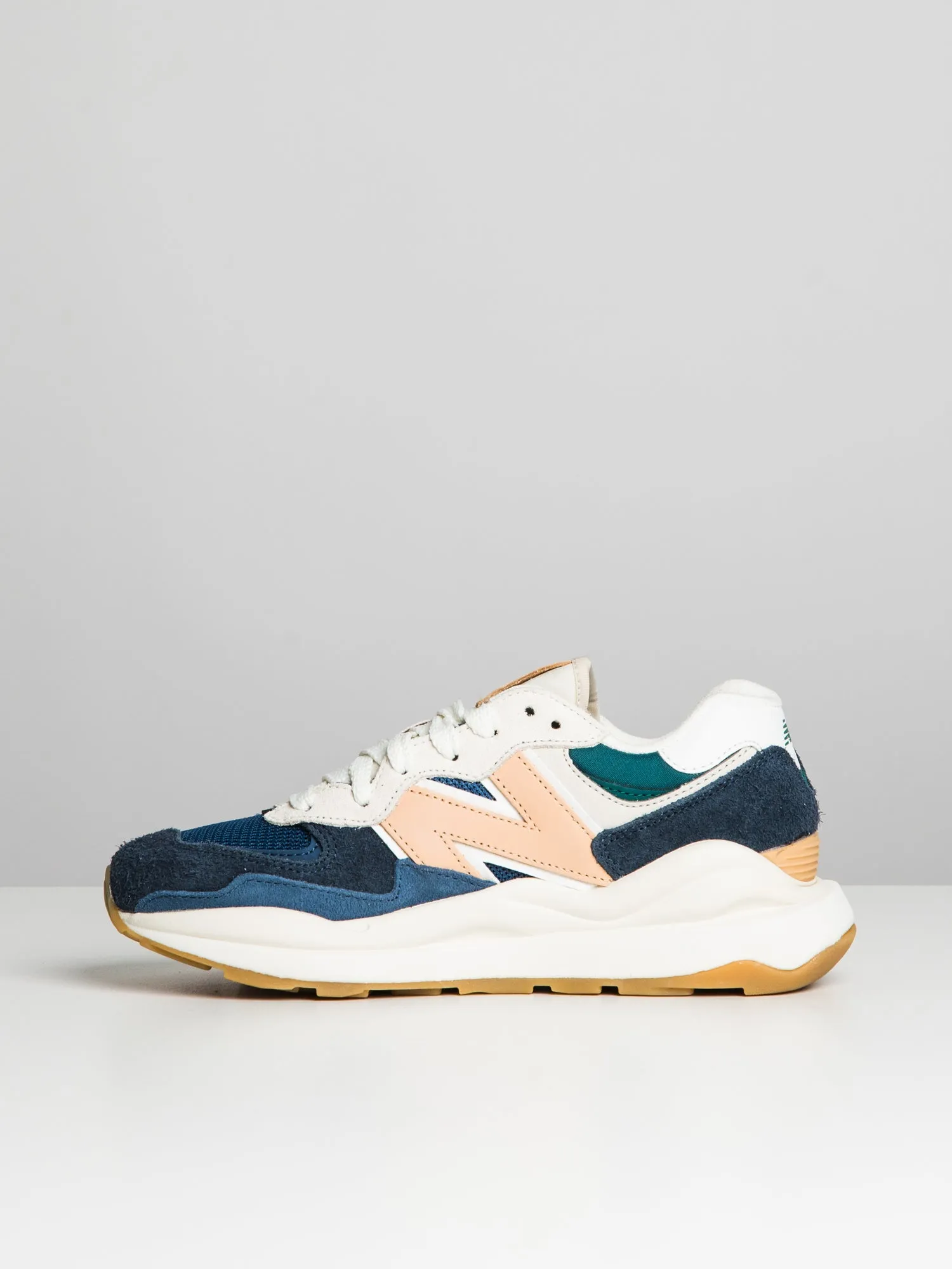 WOMENS NEW BALANCE THE 5740 - CLEARANCE sold by Boathouse product image thumbnail 4