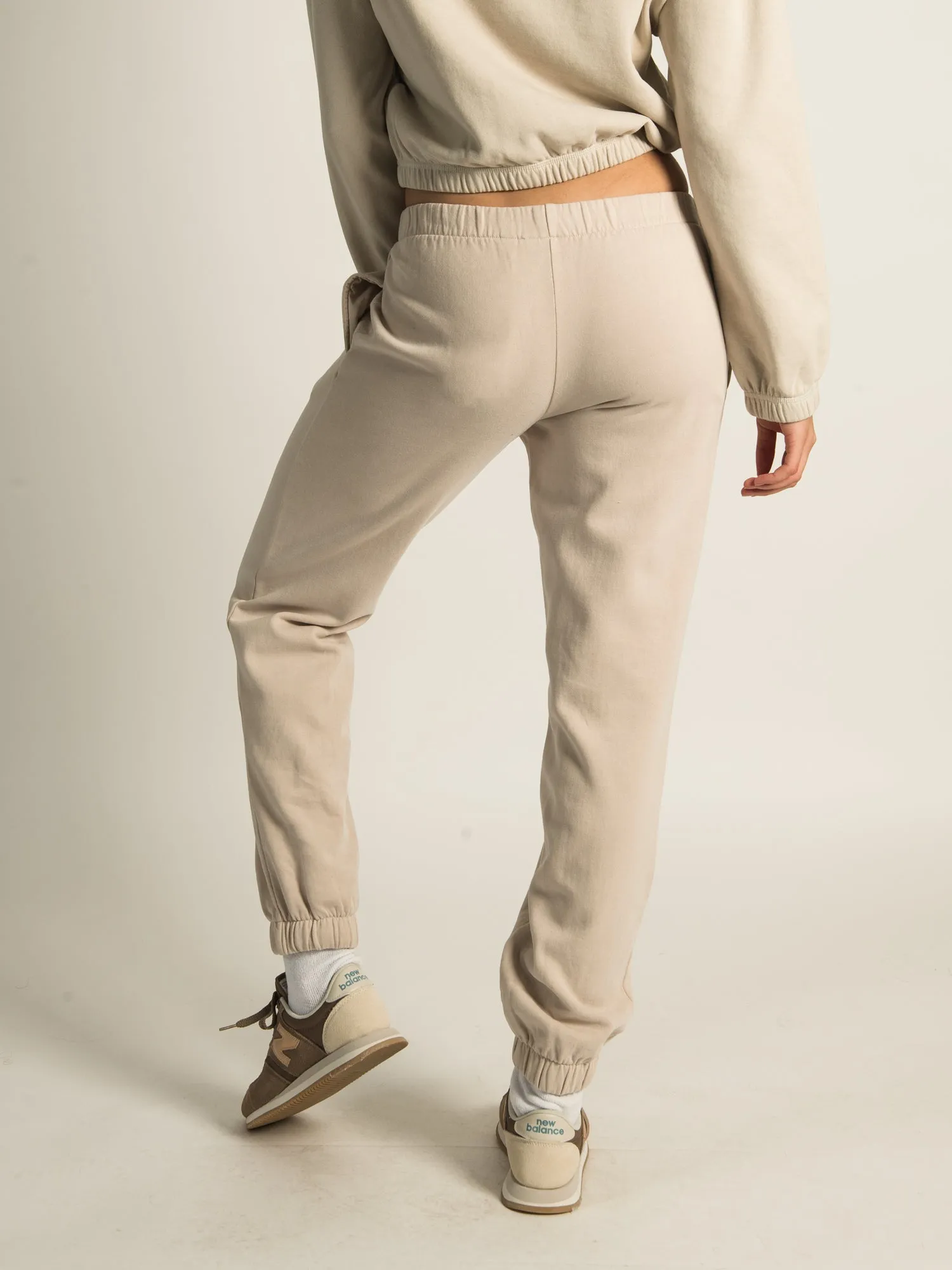 HARLOW JORDANA RELAXED SWEATPANT - CLEARANCE sold by Boathouse product image thumbnail 2