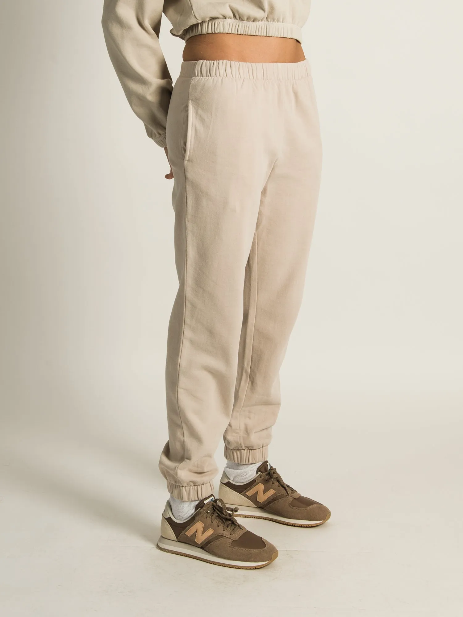 HARLOW JORDANA RELAXED SWEATPANT - CLEARANCE sold by Boathouse product image thumbnail 3