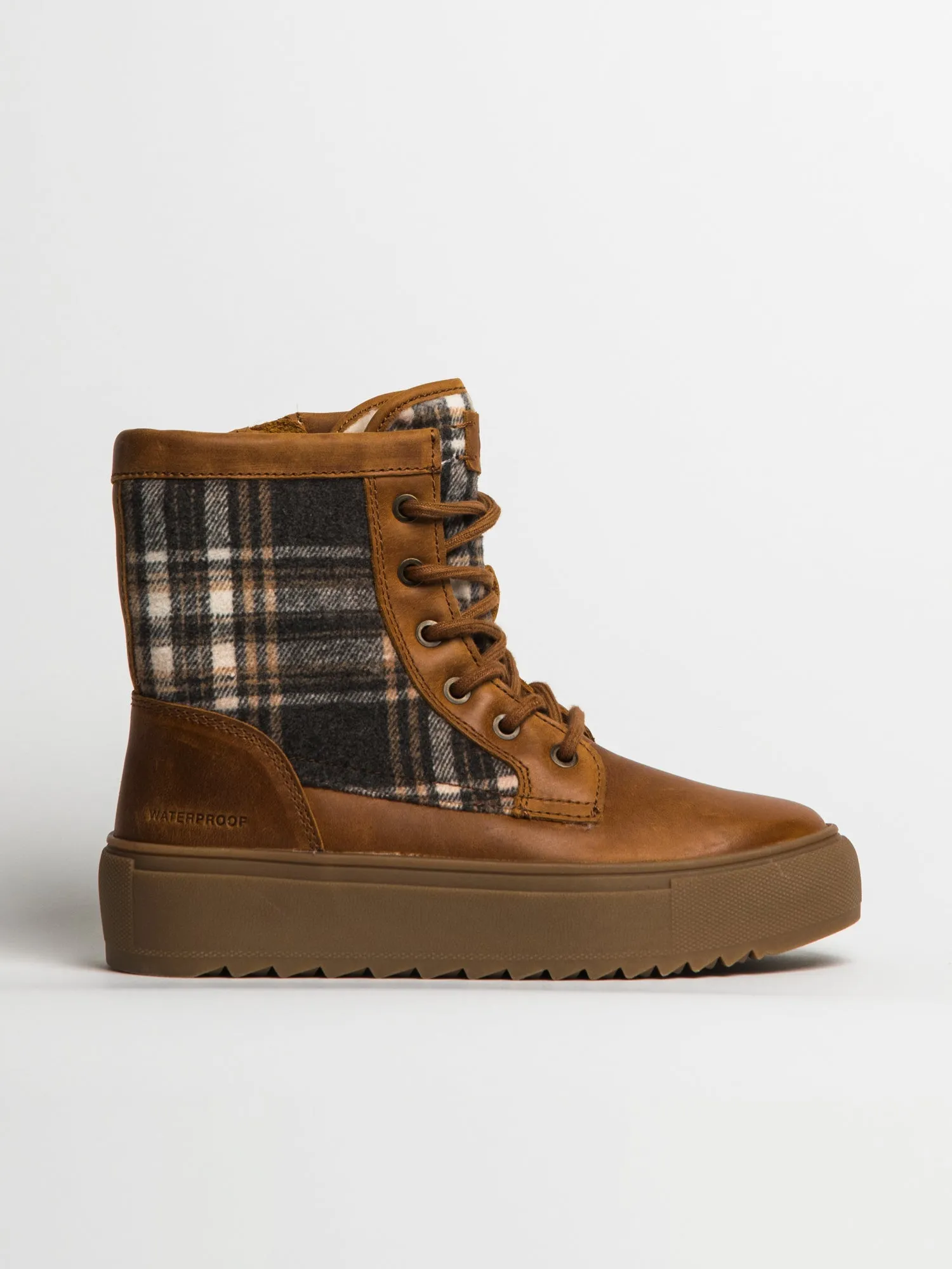 WOMENS COUGAR APEX BOOT sold by Boathouse