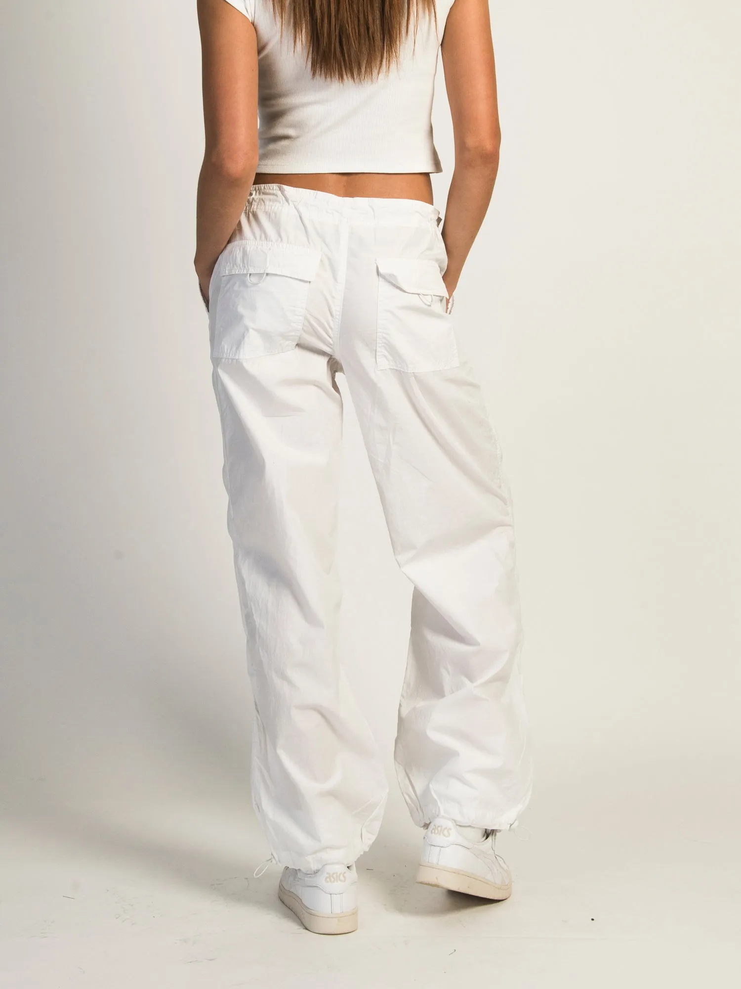 HARLOW BELLA PARACHUTE PANT - WHITE - CLEARANCE sold by Boathouse product image thumbnail 4