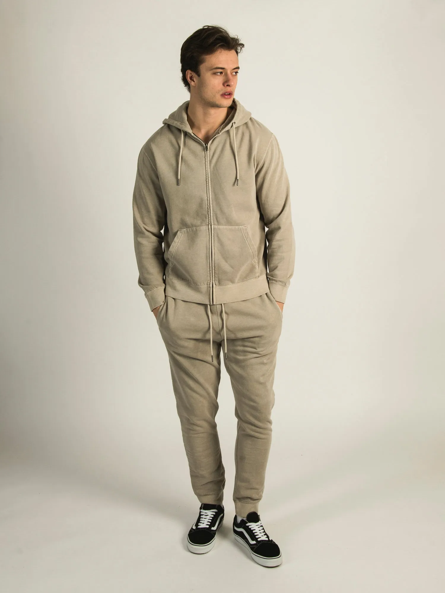 KOLBY GARMENT DYE SLIM JOGGER - CLEARANCE sold by Boathouse product image thumbnail 3