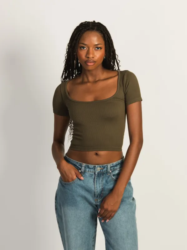 HARLOW SQUARENECK SEAMLESS TEE - ARMY sold by Boathouse