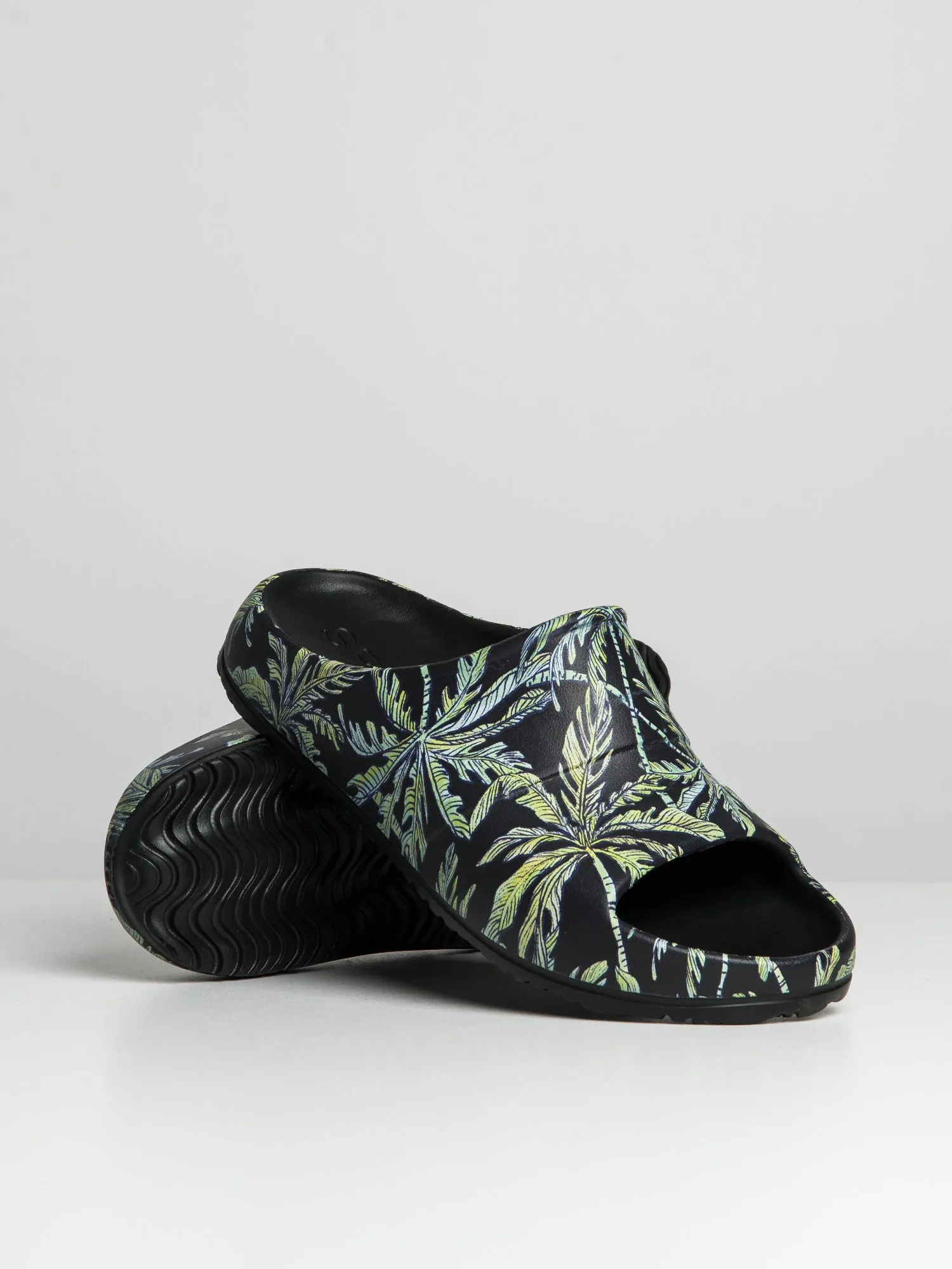 MENS SPERRY FLOAT SLIDE PALM - CLEARANCE sold by Boathouse product image thumbnail 2