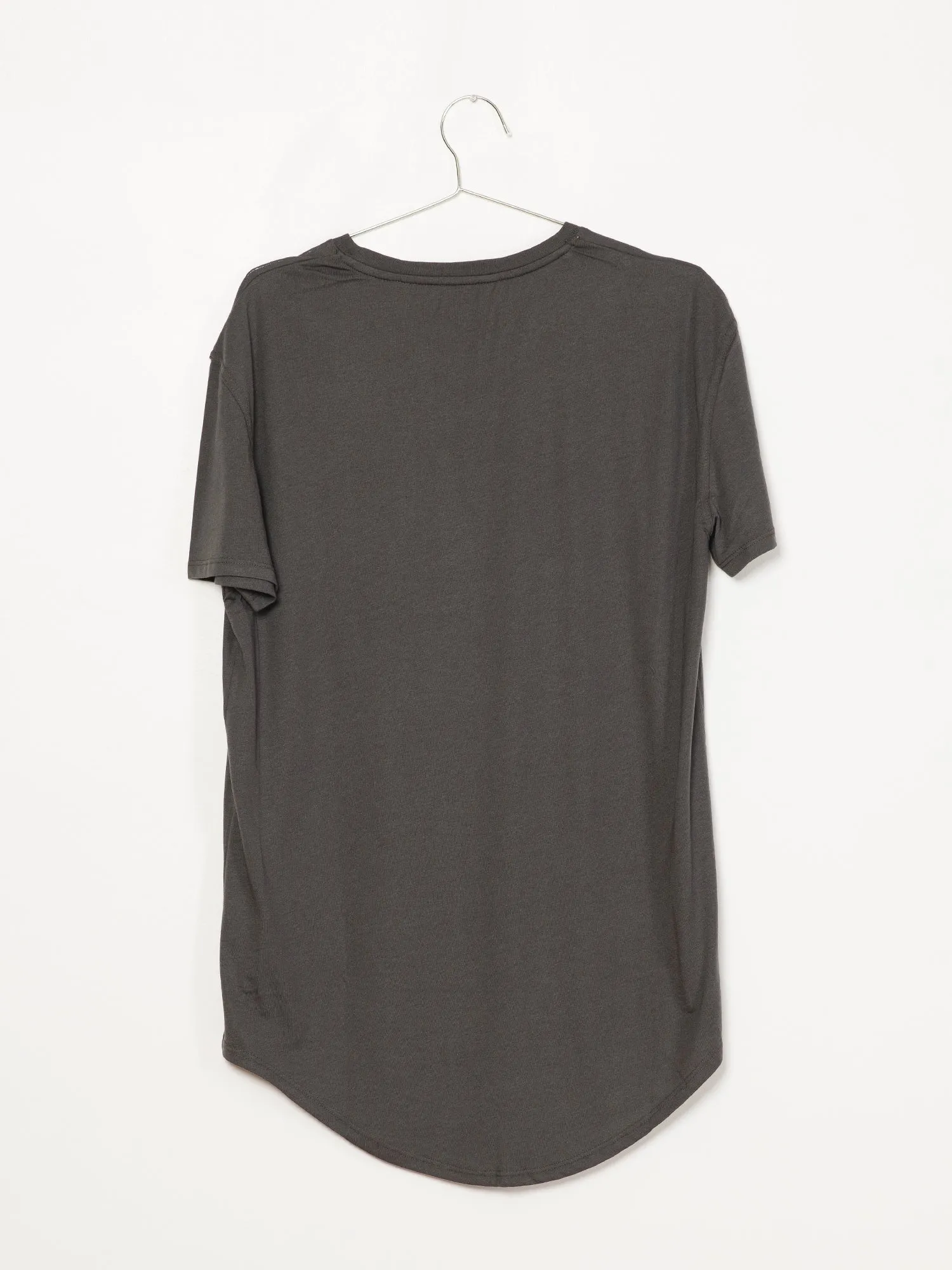 MENS LONGLINE T - CLEARANCE sold by Boathouse product image thumbnail 4