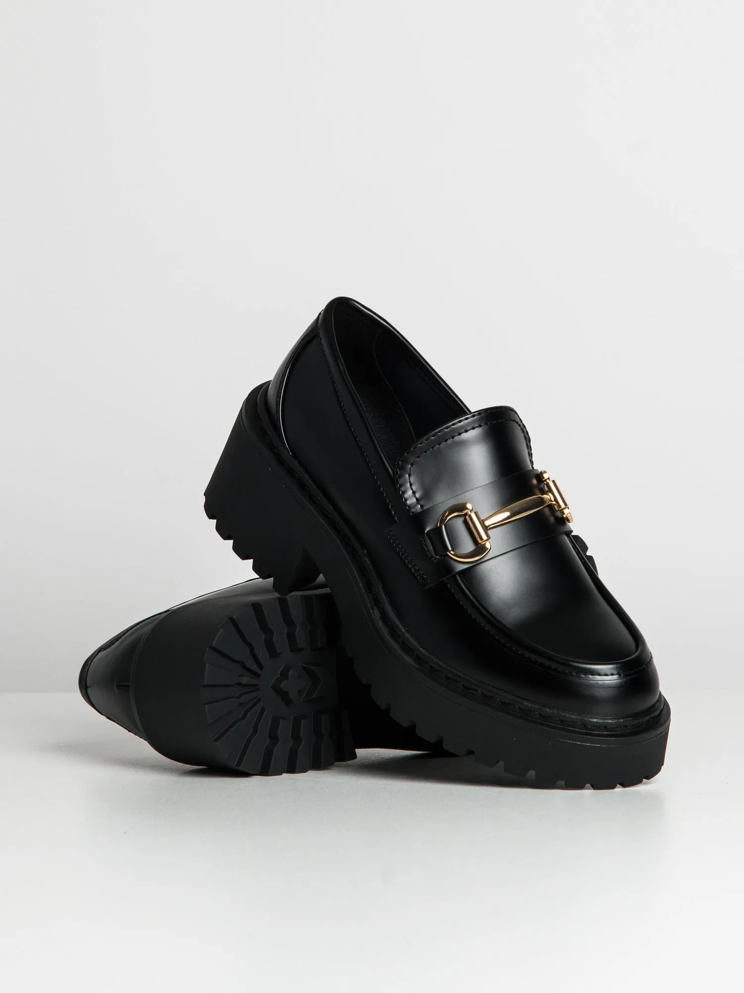 WOMENS STEVE MADDEN APPROACH - CLEARANCE sold by Boathouse product image thumbnail 2