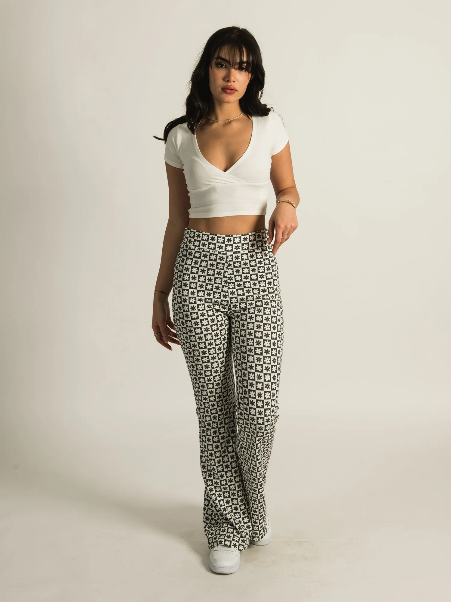 HARLOW HIGHRISE PRINT FLARE PANT - CLEARANCE sold by Boathouse product image thumbnail 2