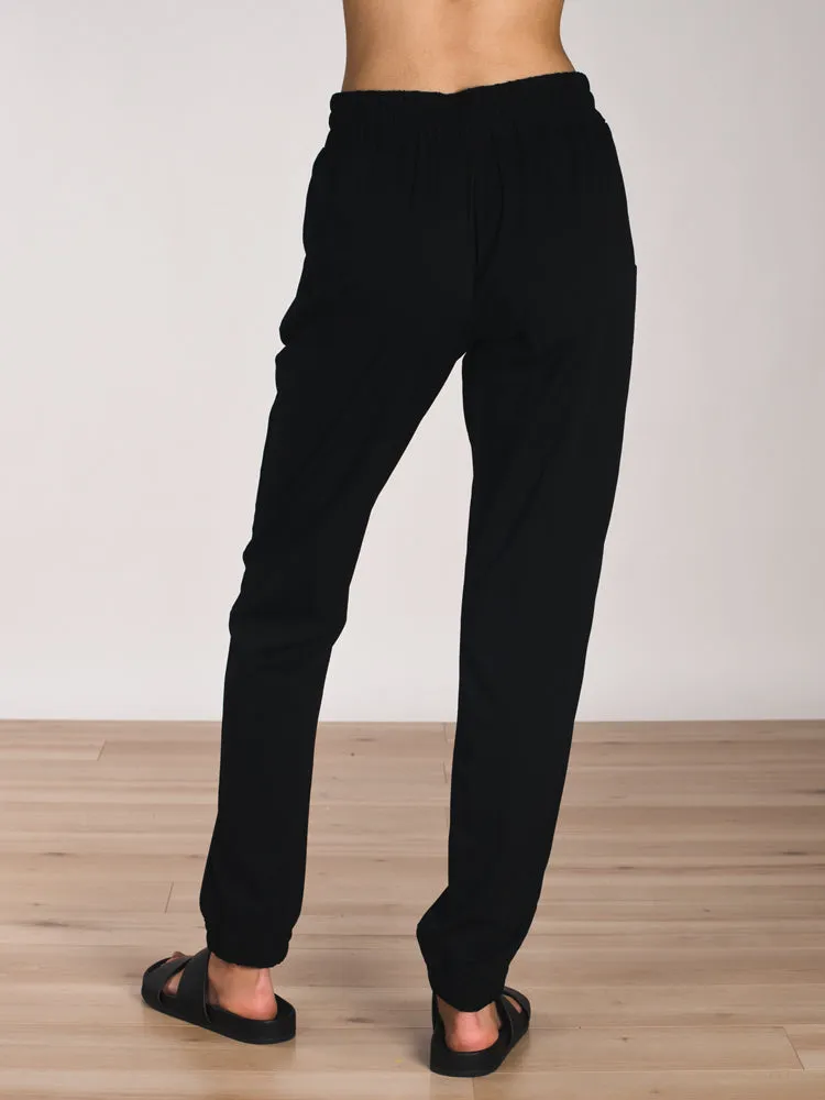 WOMENS SKYE PANT - CLEARANCE sold by Boathouse product image thumbnail 2