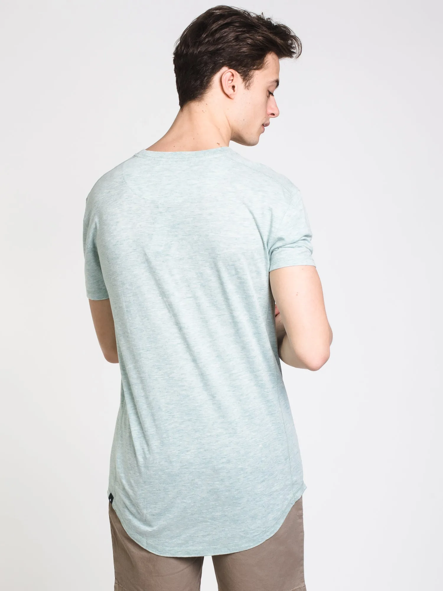 MENS LONGLINE MELANGE HENLEY - CLEARANCE sold by Boathouse product image thumbnail 2