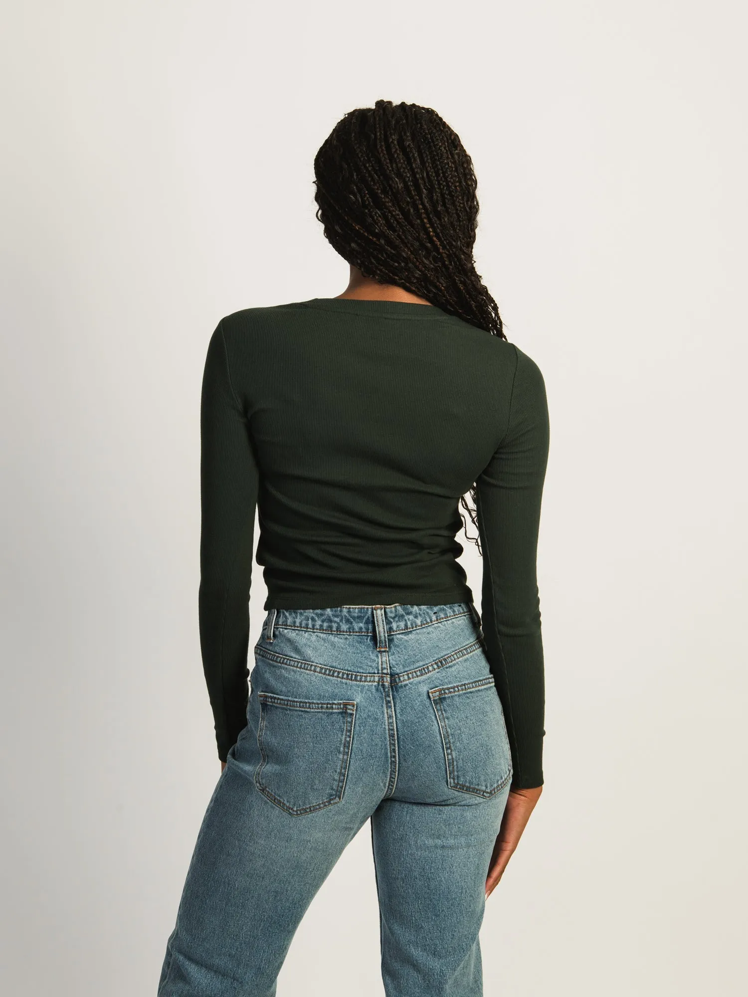 HARLOW ESSENTIAL LONG SLEEVE CREWNECK - FOREST sold by Boathouse product image thumbnail 3