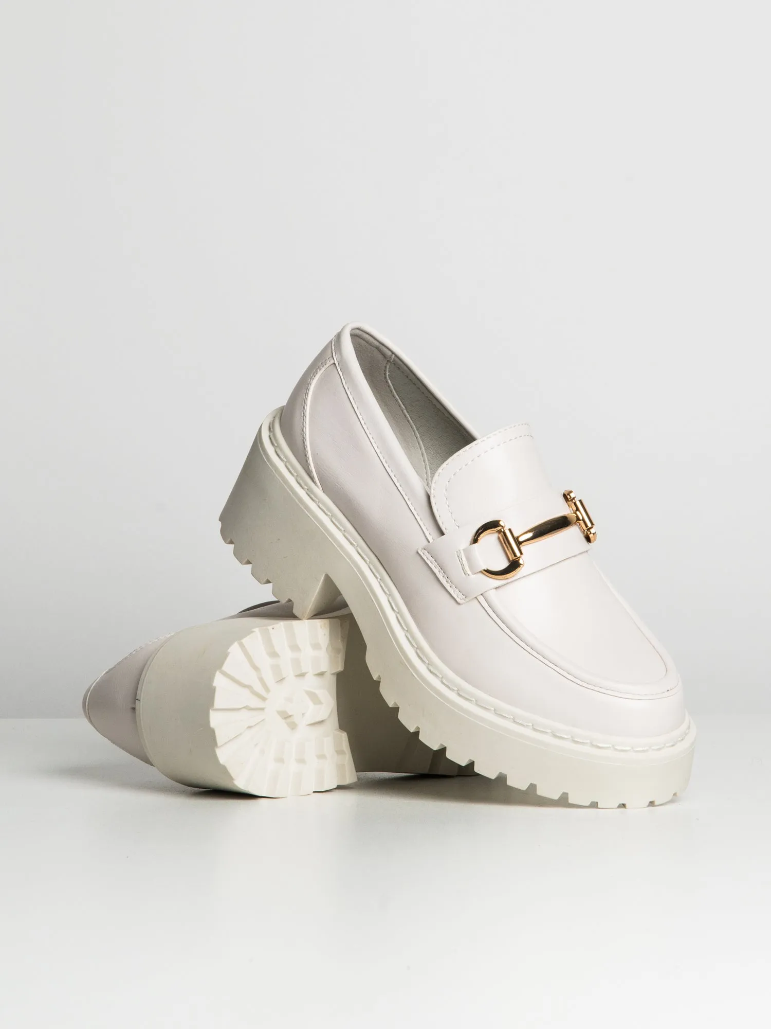 WOMENS STEVE MADDEN APPROACH - CLEARANCE sold by Boathouse product image thumbnail 2