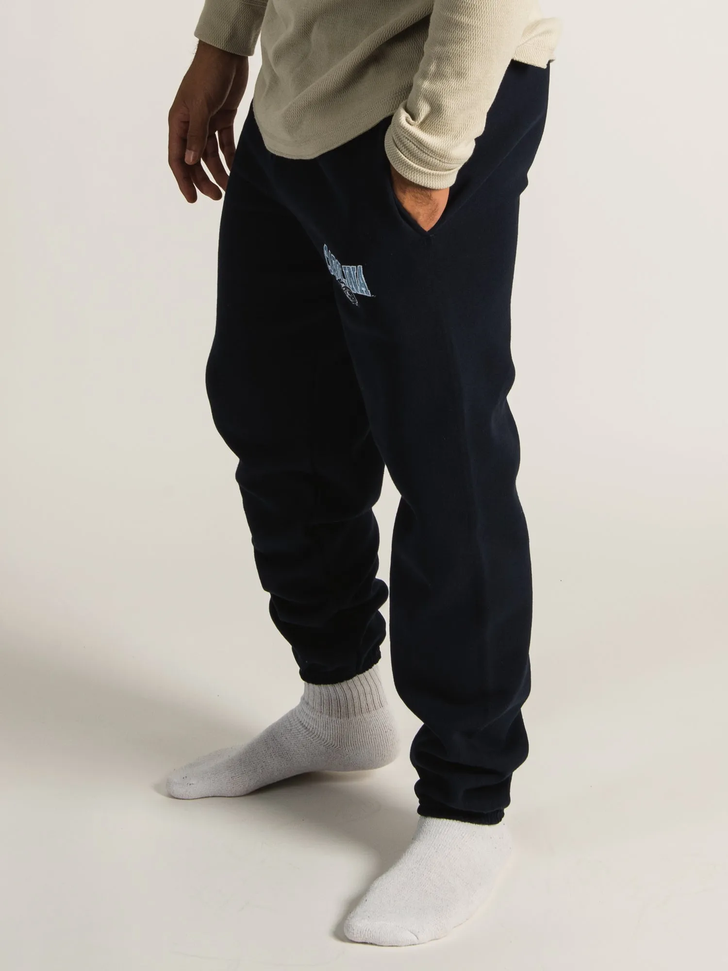 RUSSELL UNIVERSITY OF NORTH CAROLINA SWEATPANTS sold by Boathouse product image thumbnail 3