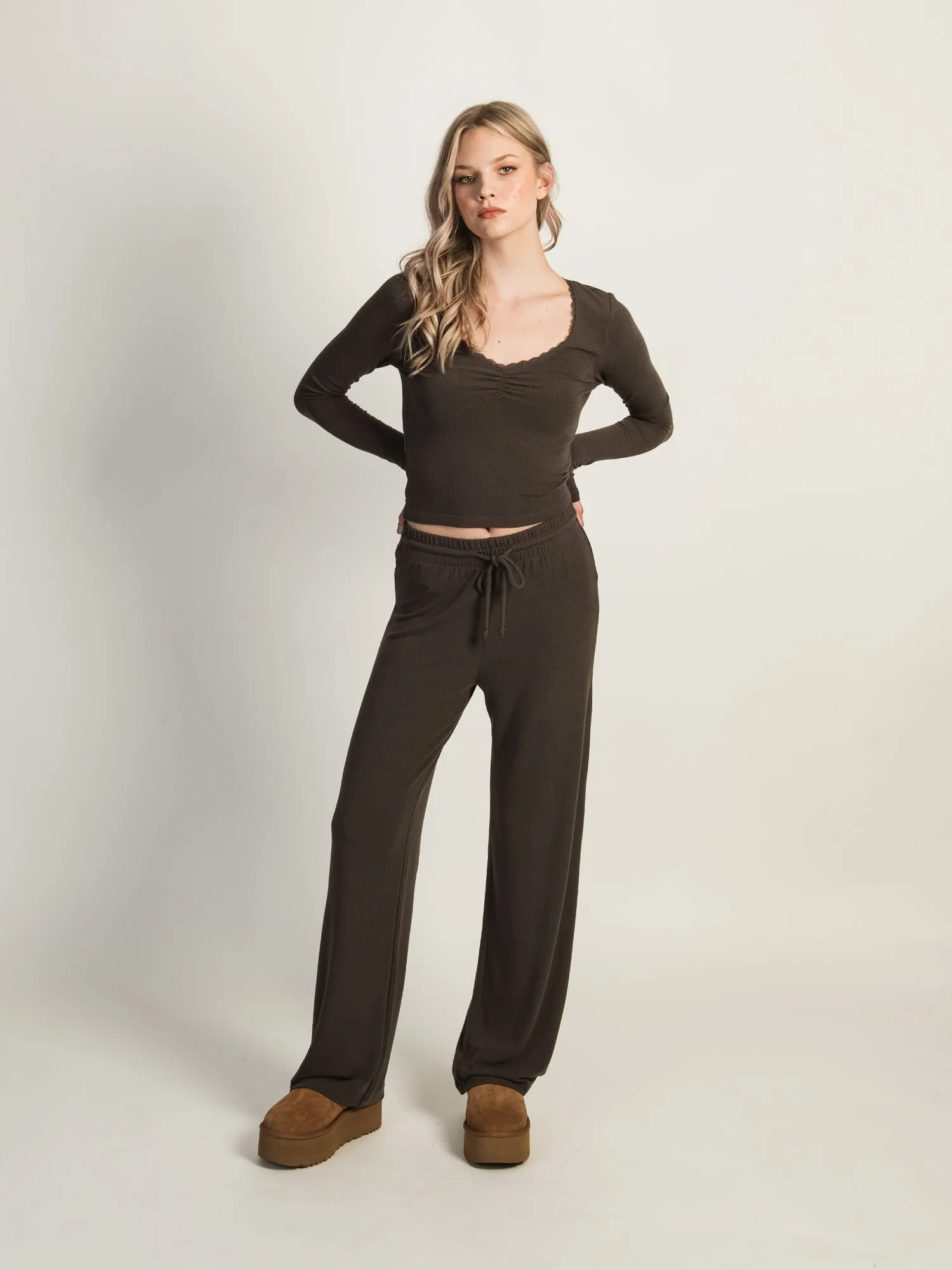 HARLOW MOLLY LOUNGE PANT - CHARCOAL sold by Boathouse product image thumbnail 2