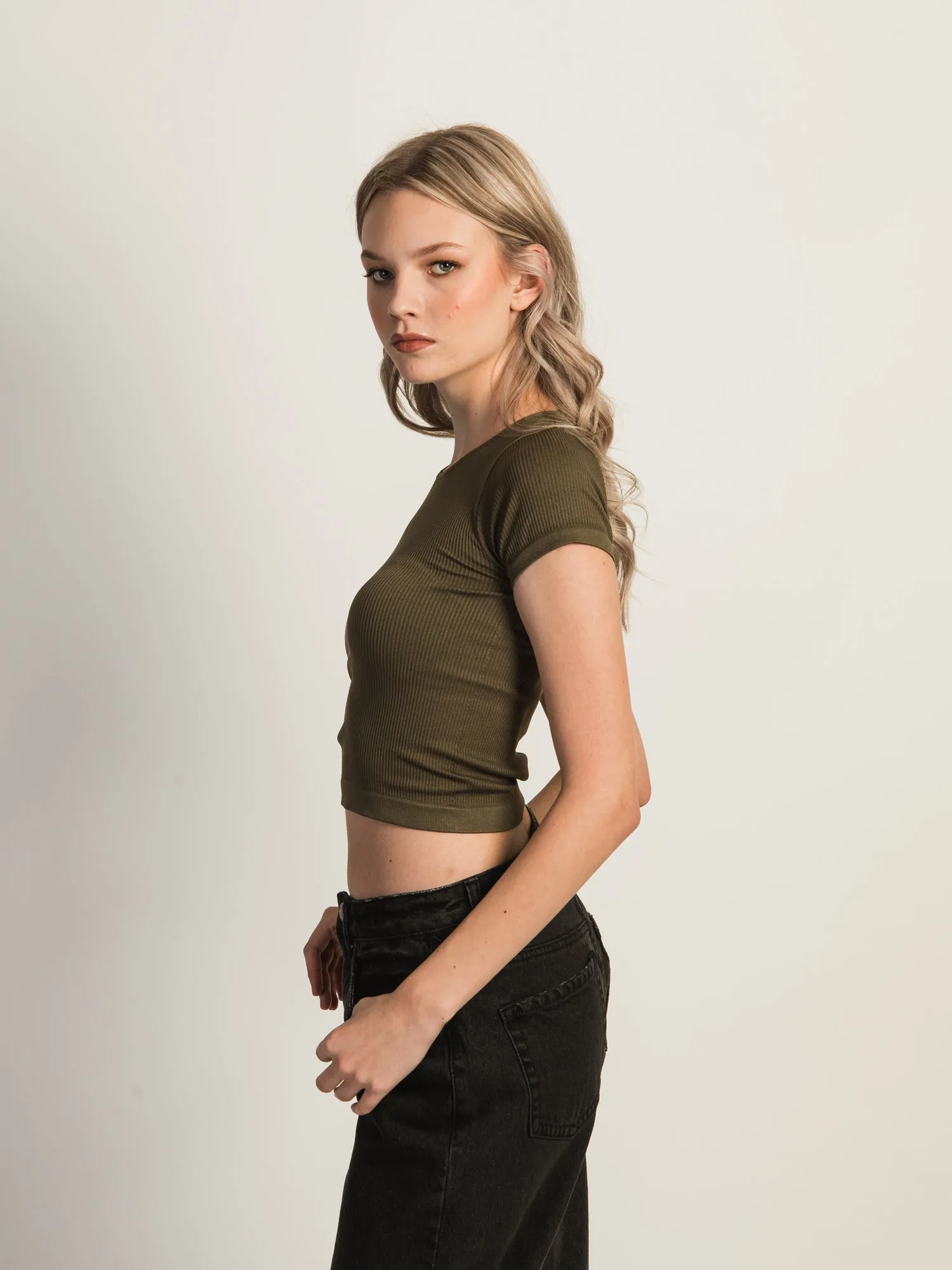 HARLOW RIBBED SEAMLESS TEE - ARMY sold by Boathouse product image thumbnail 2